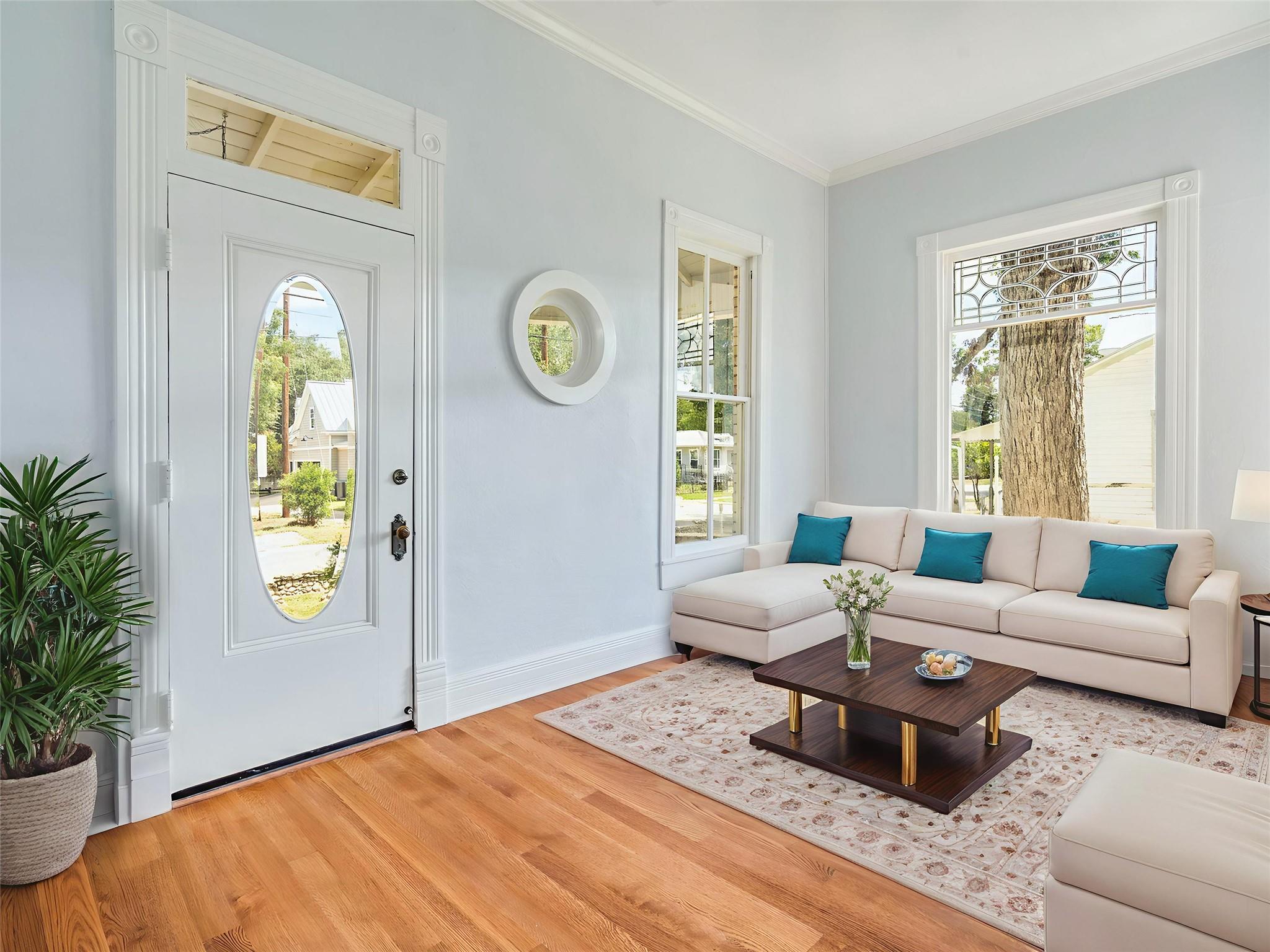 351 N Guenther Ave, New Braunfels, TX 78130