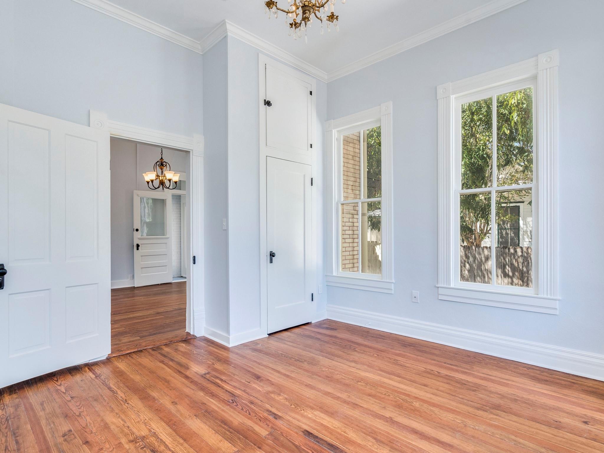 351 N Guenther Ave, New Braunfels, TX 78130