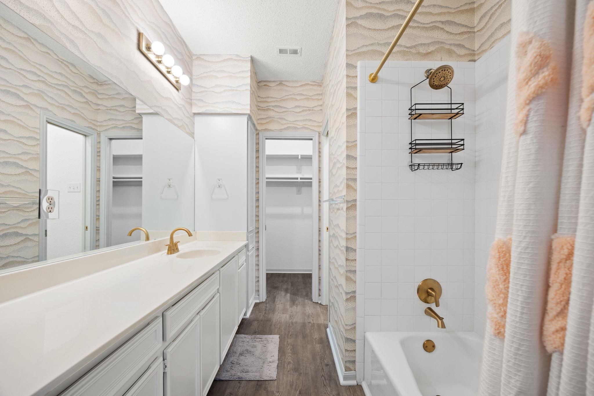 5701 Westslope Dr # 3, Austin, TX 78731