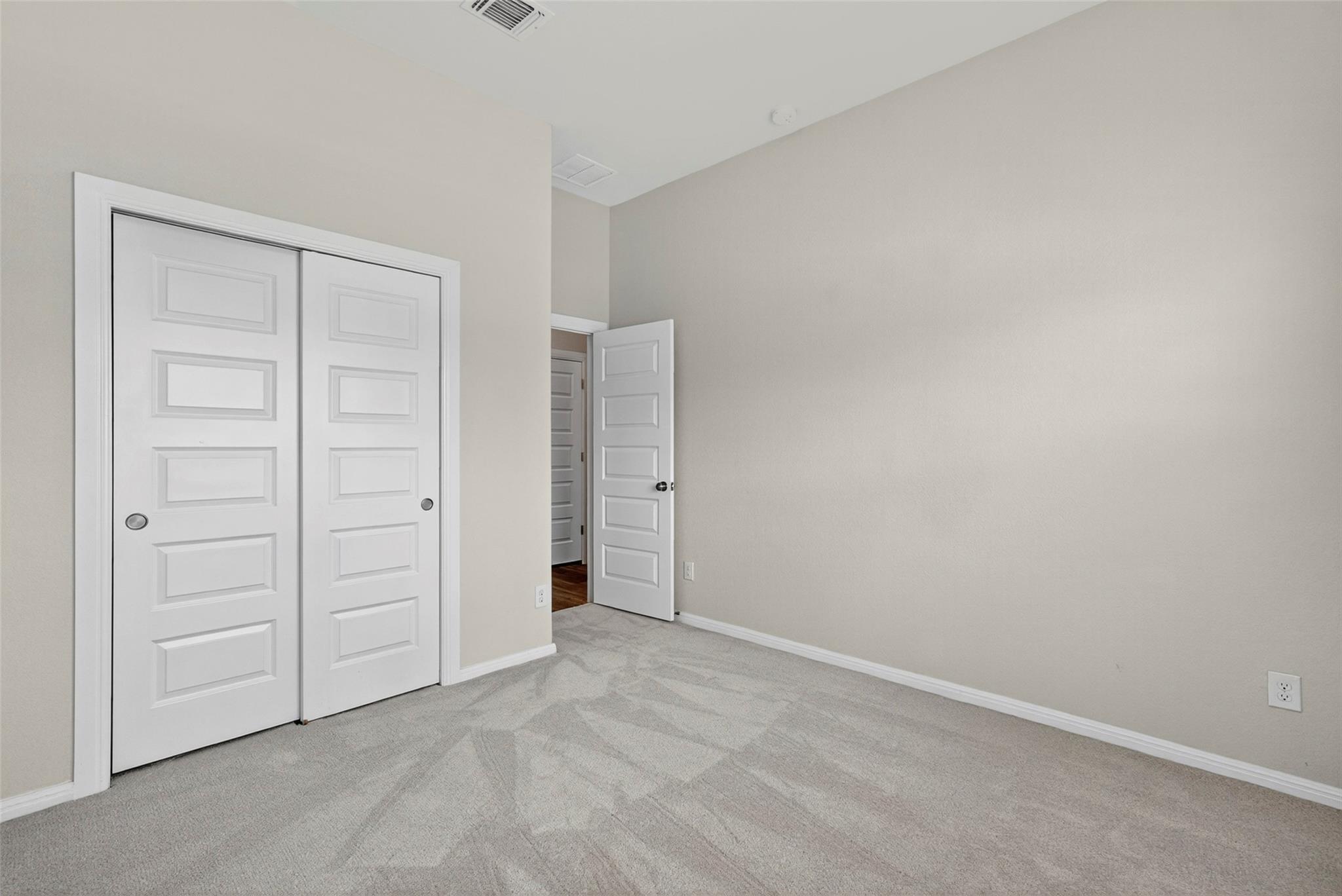 111 Joseph Hawkins Ln, Bastrop, TX 78602