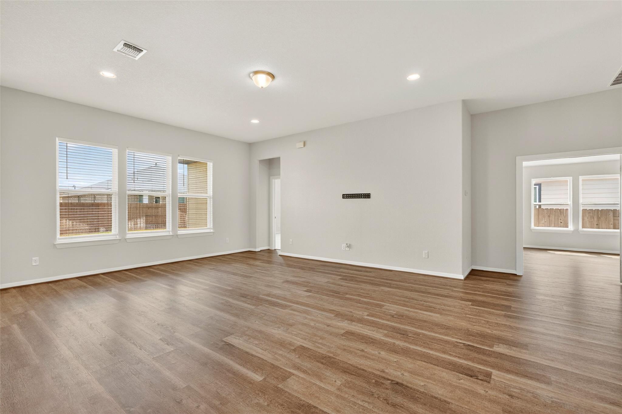 111 Joseph Hawkins Ln, Bastrop, TX 78602