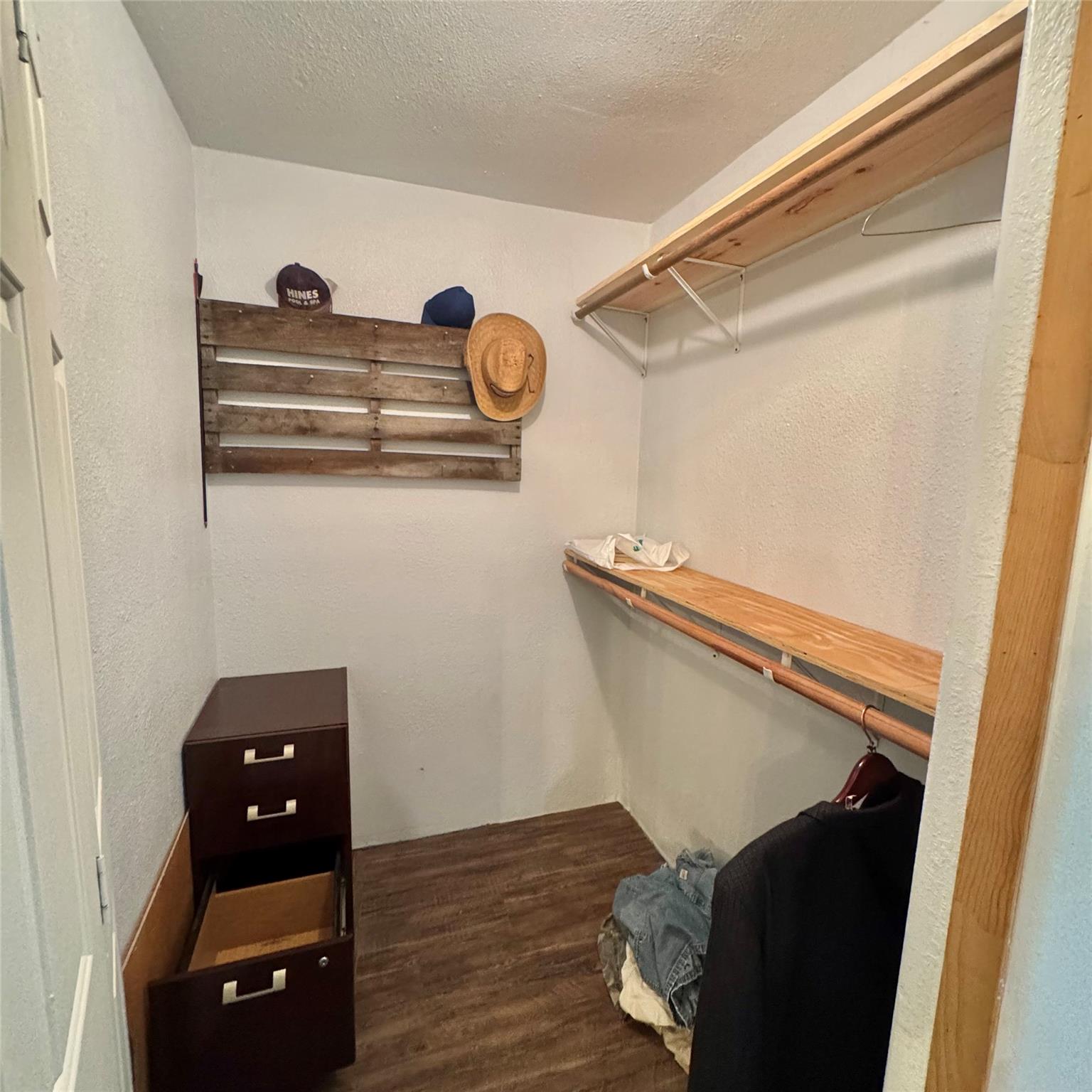 14510 Summit View Dr # B, Leander, TX 78641