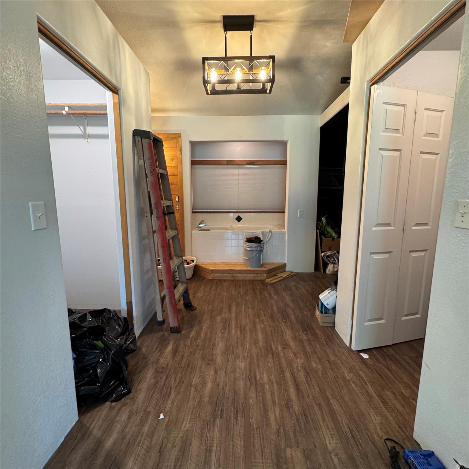 14510 Summit View Dr # B, Leander, TX 78641