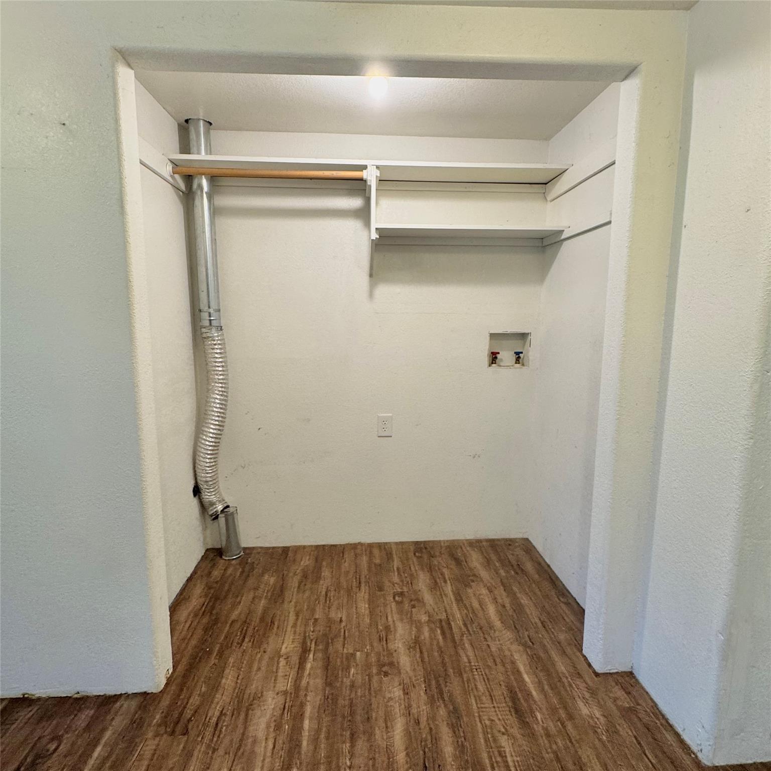 14510 Summit View Dr # B, Leander, TX 78641