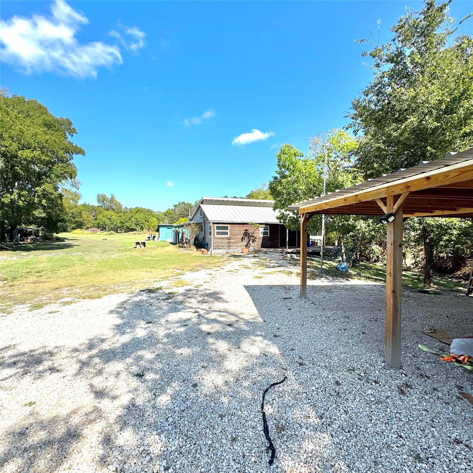 14510 Summit View Dr # B, Leander, TX 78641