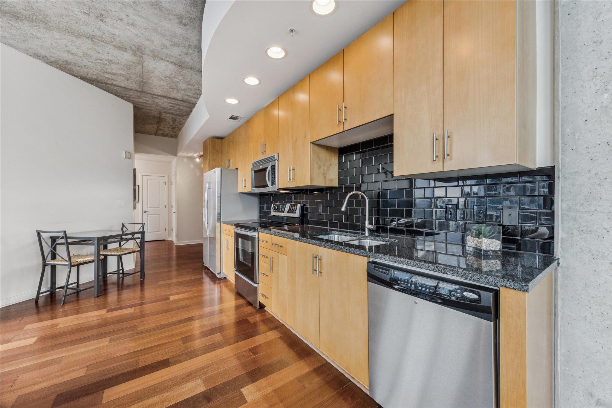 360 Nueces St # 2802, Austin, TX 78701