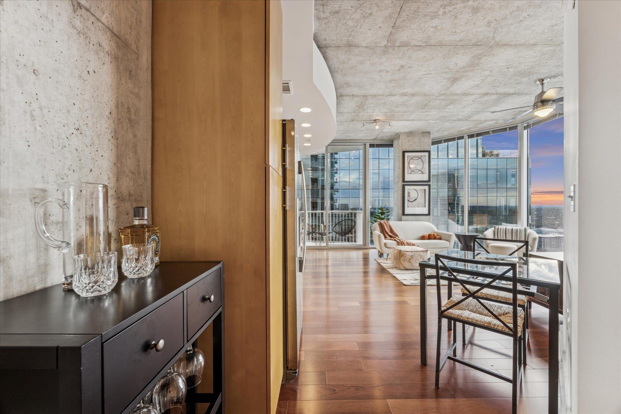 360 Nueces St # 2802, Austin, TX 78701