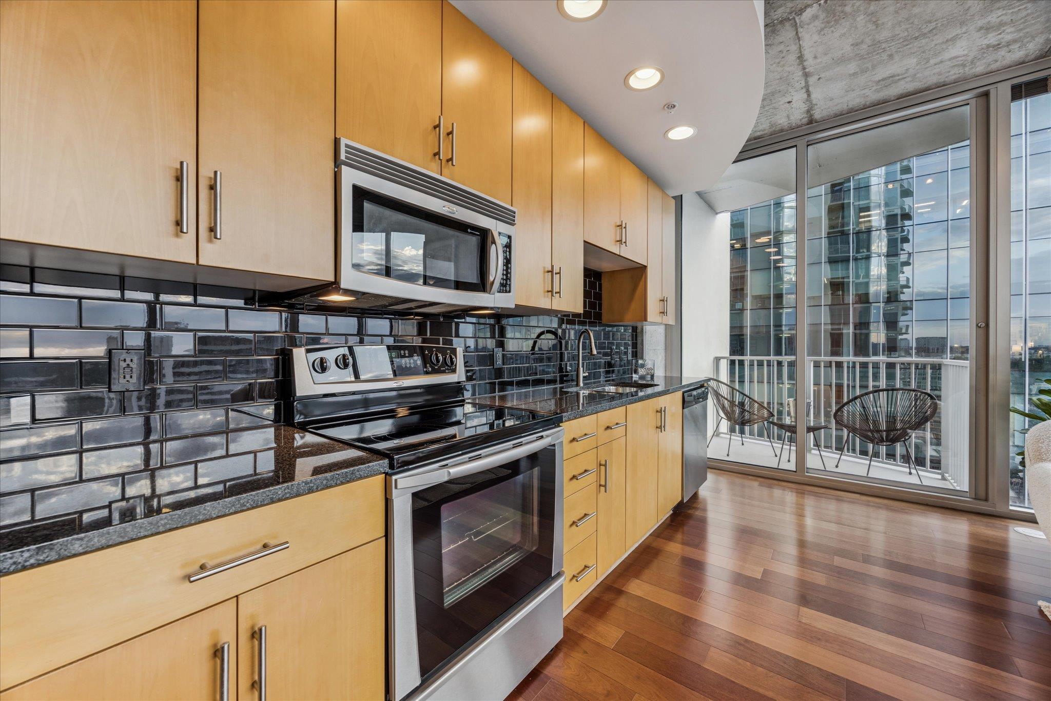 360 Nueces St # 2802, Austin, TX 78701