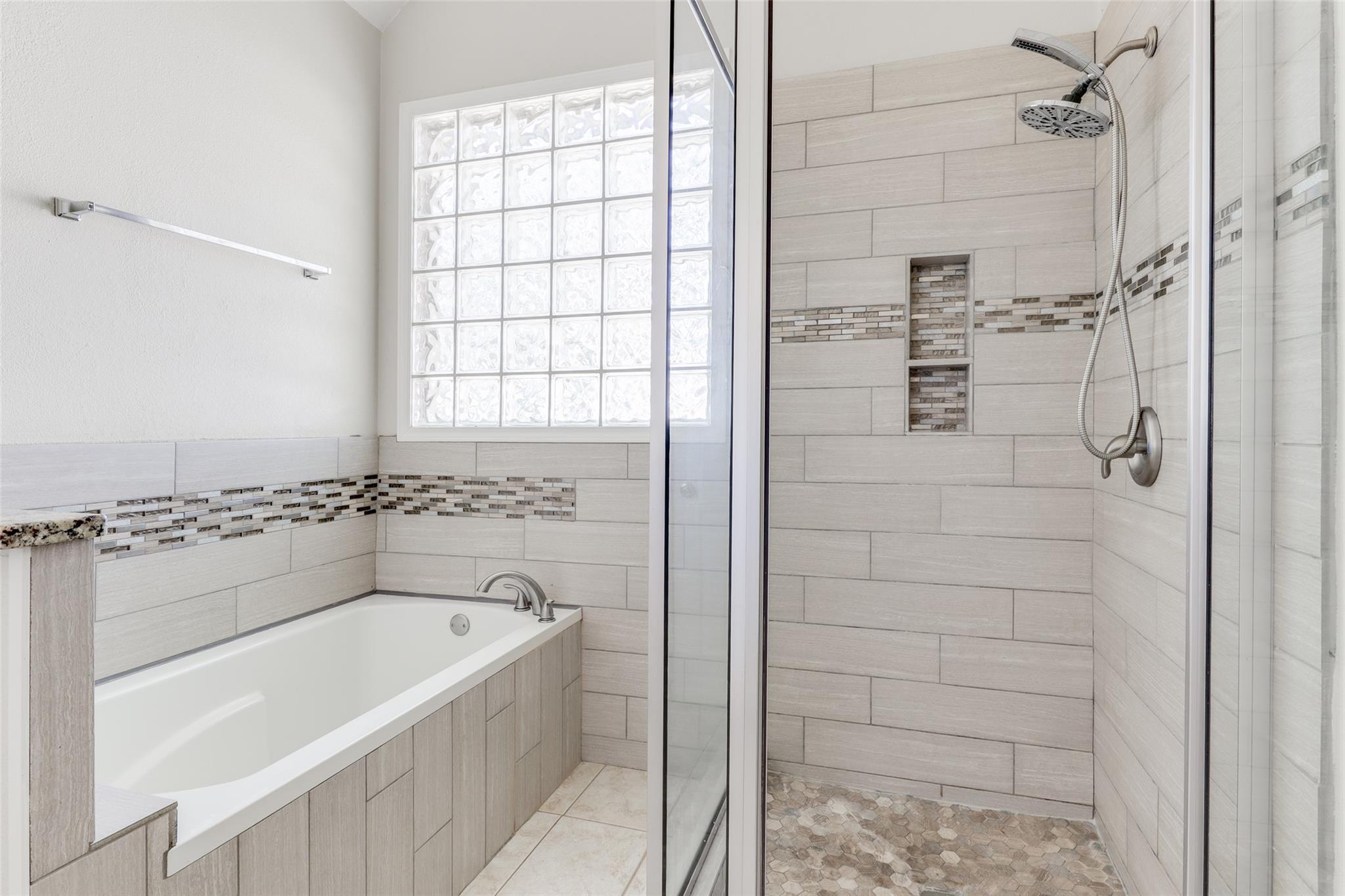 8310 Broken Branch Dr, Round Rock, TX 78681