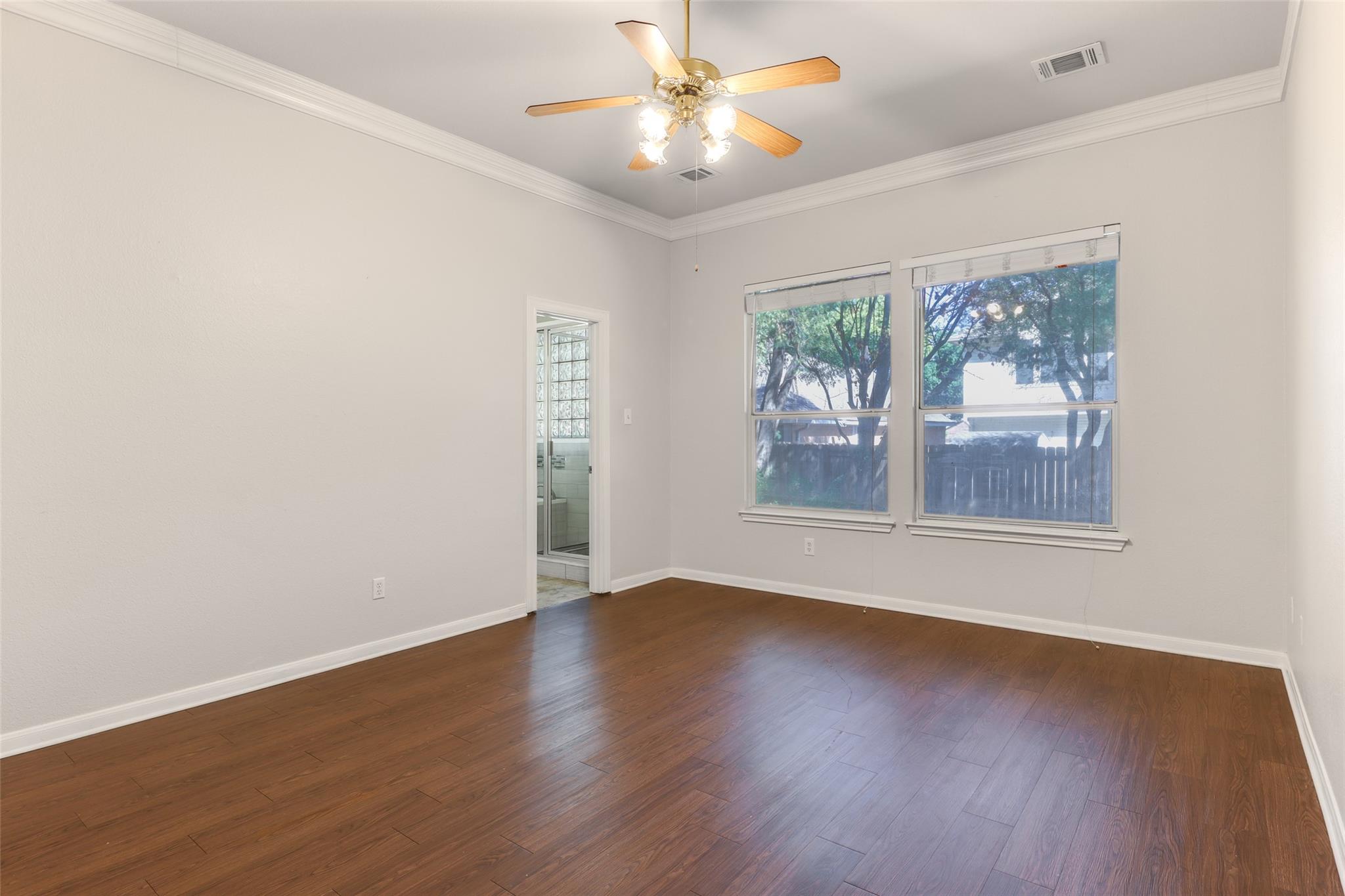 8310 Broken Branch Dr, Round Rock, TX 78681