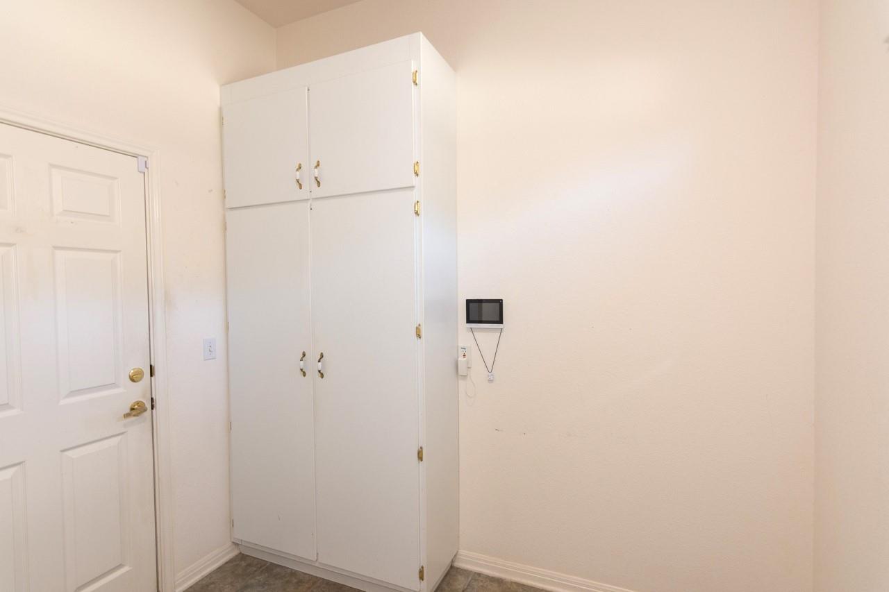 102 Harness Ln, Georgetown, TX 78633