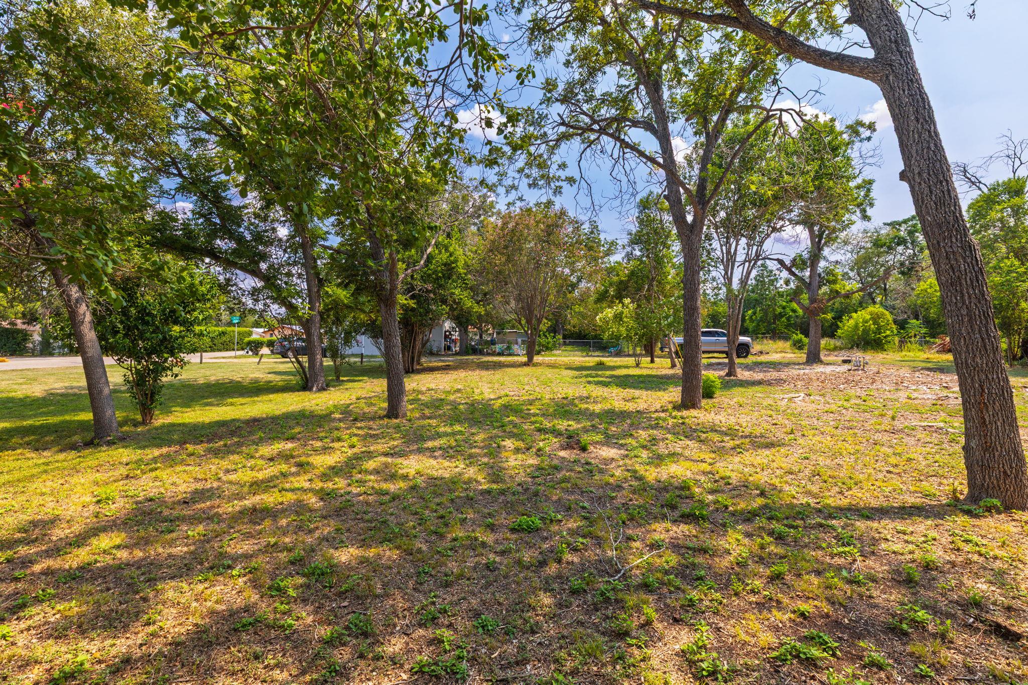 1308 Bert St, Seguin, TX 78155