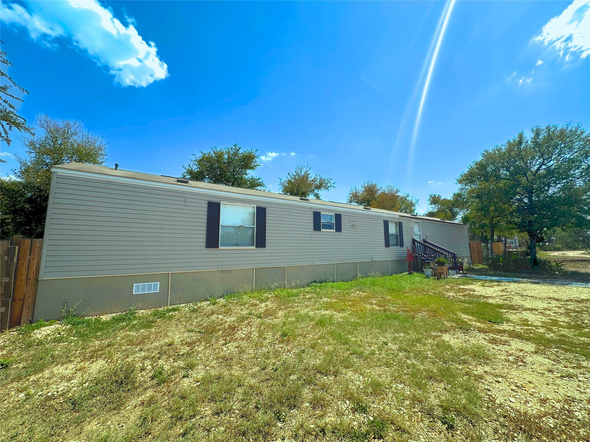 153 Tesoro Way, Del Valle, TX 78617