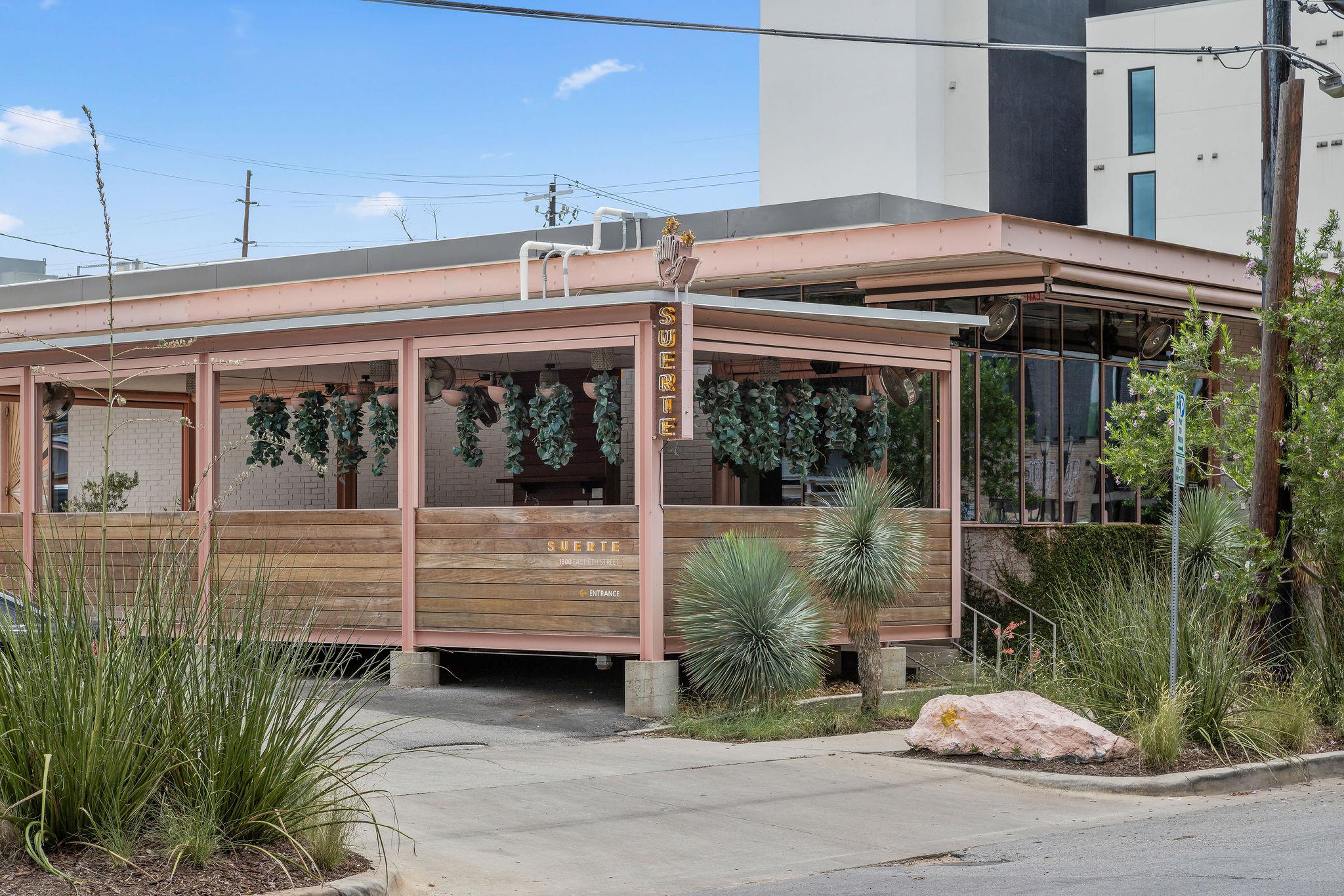 2703 Halcyon Dr # 8, Austin, TX 78702