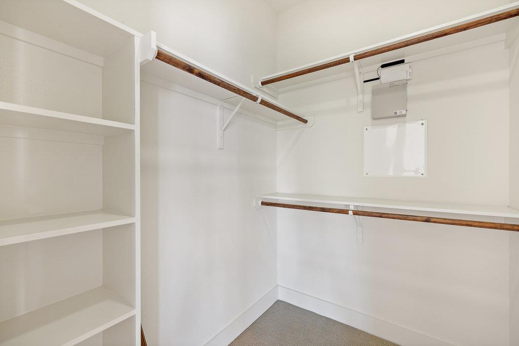 2703 Halcyon Dr # 8, Austin, TX 78702