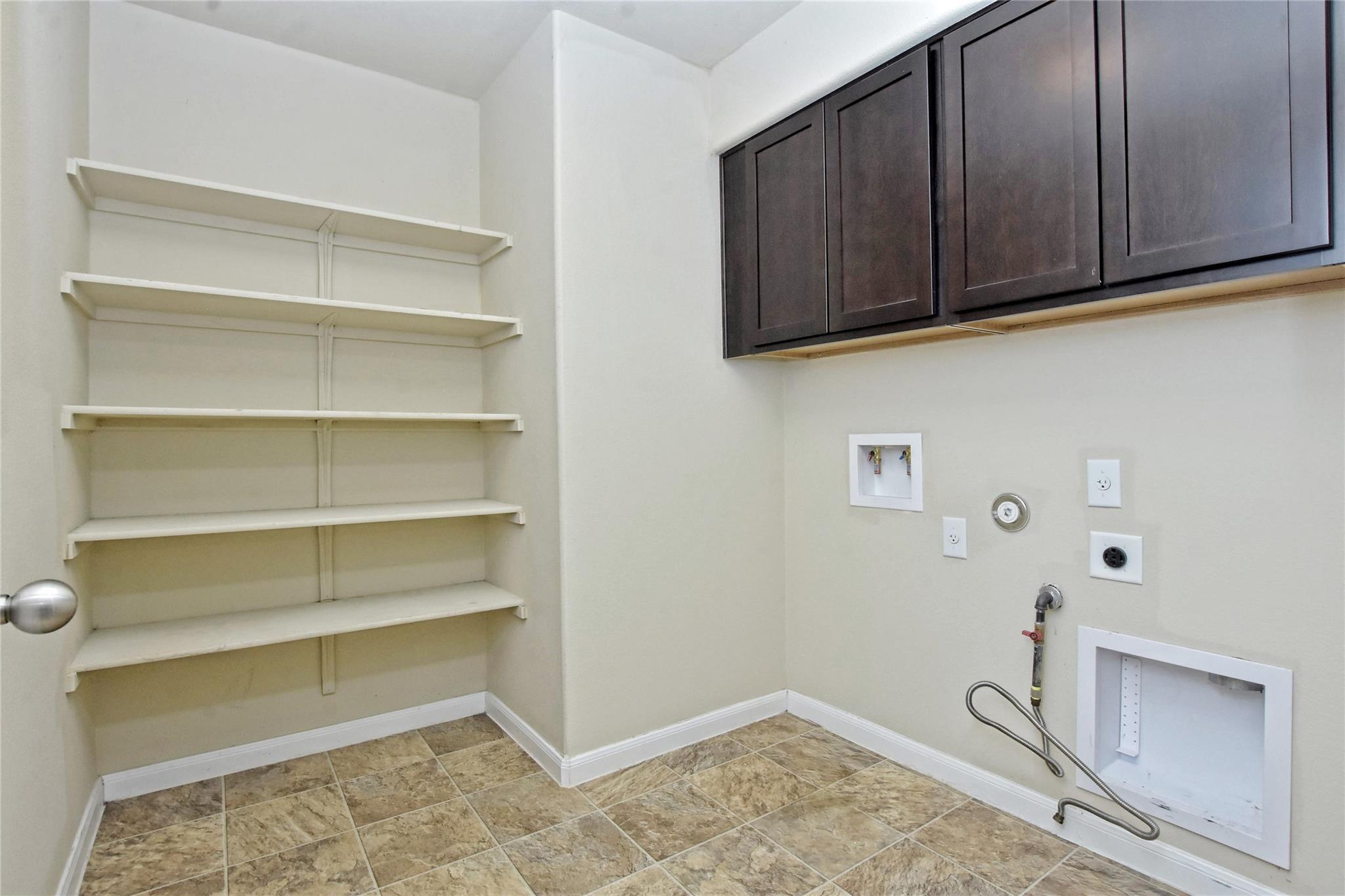 310 Pack Horse Dr, Bastrop, TX 78602