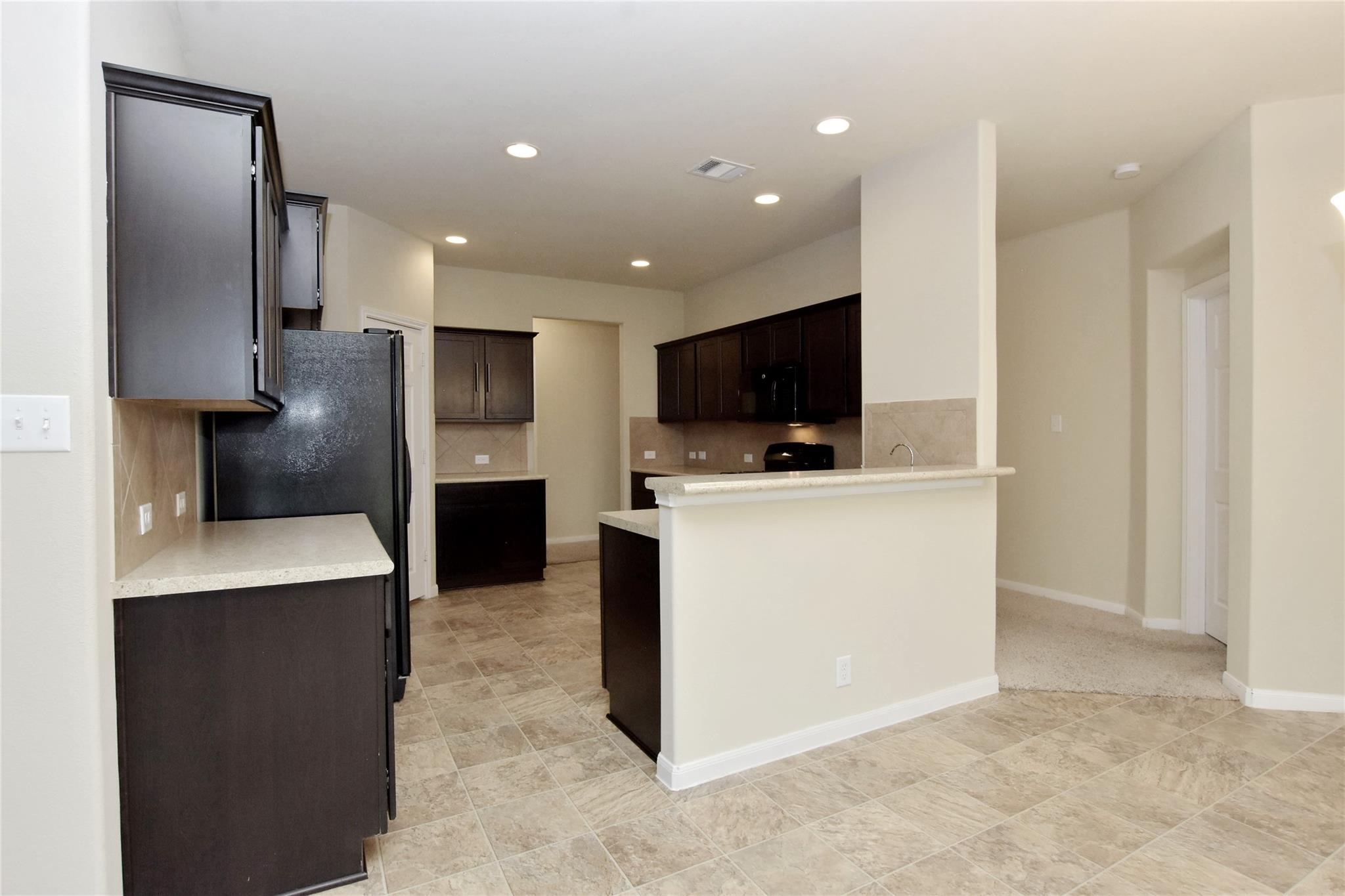 310 Pack Horse Dr, Bastrop, TX 78602