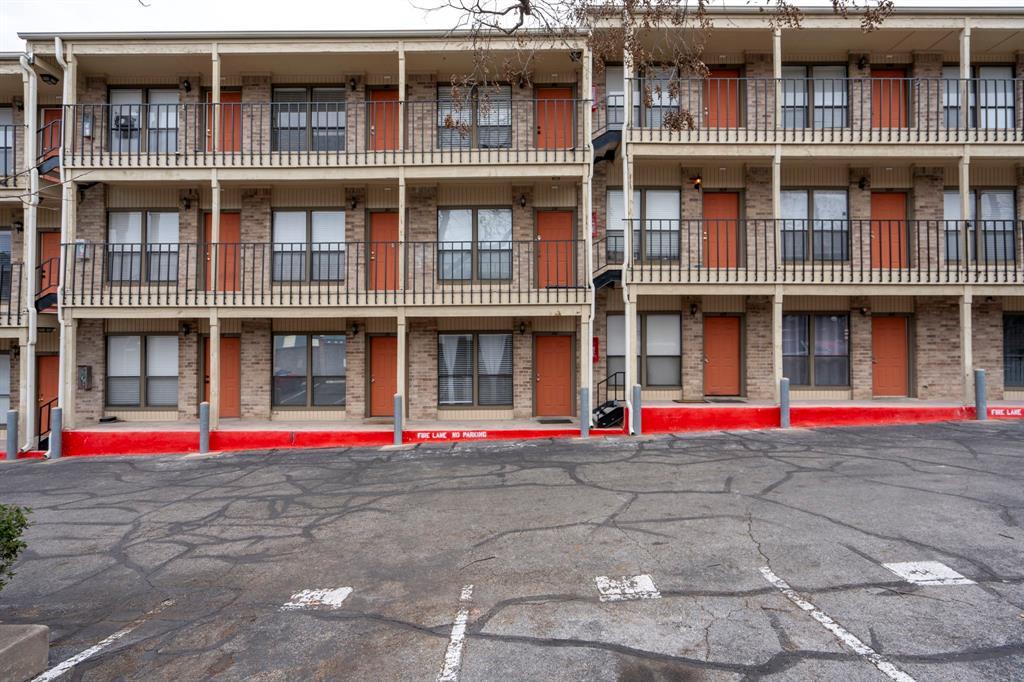 3000 Guadalupe St # 110, Austin, TX 78705