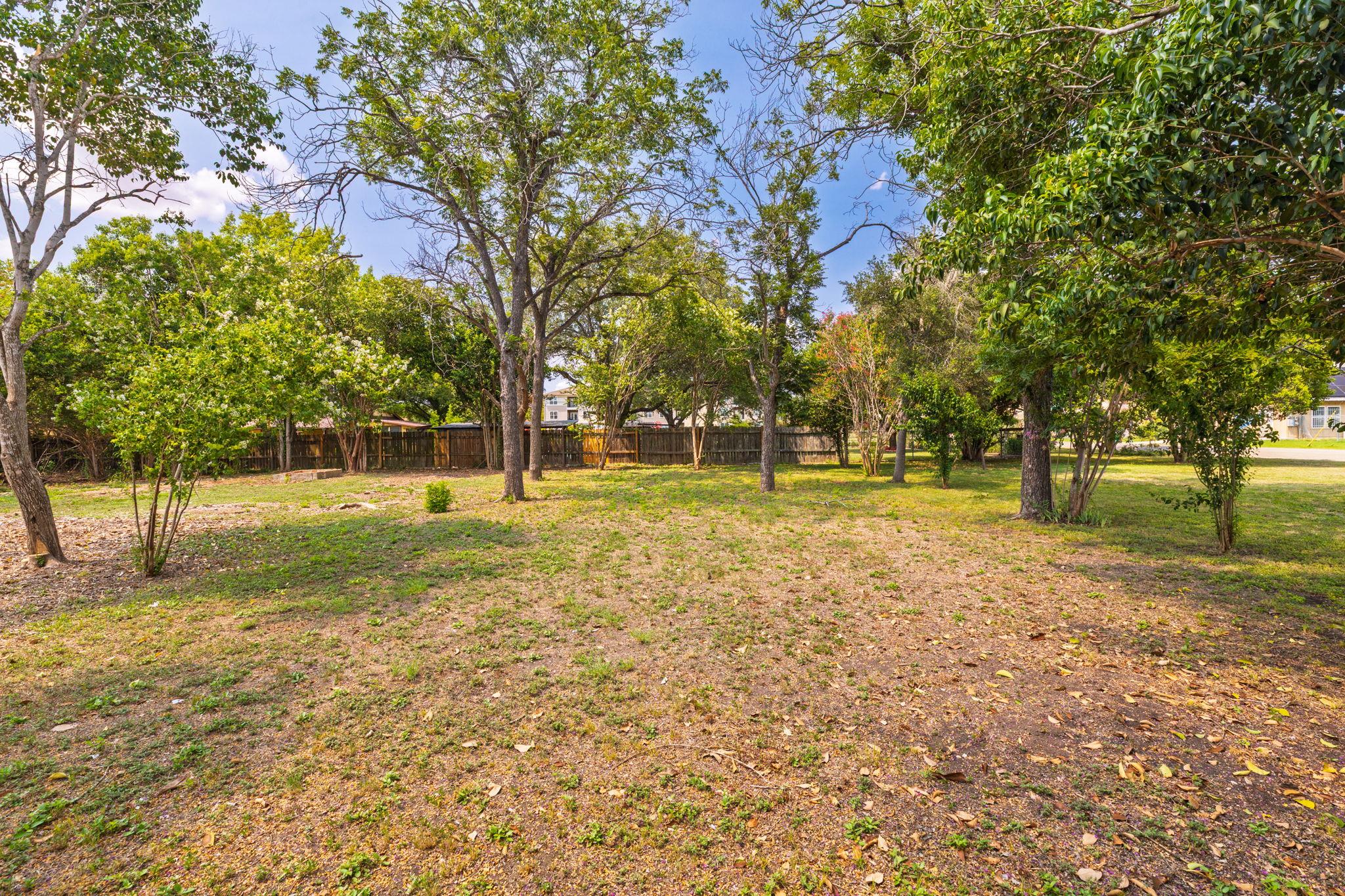 TBD Bert St St, Seguin, TX 78155