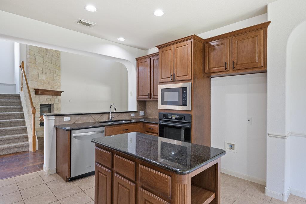 2617 Salorn Way, Round Rock, TX 78681