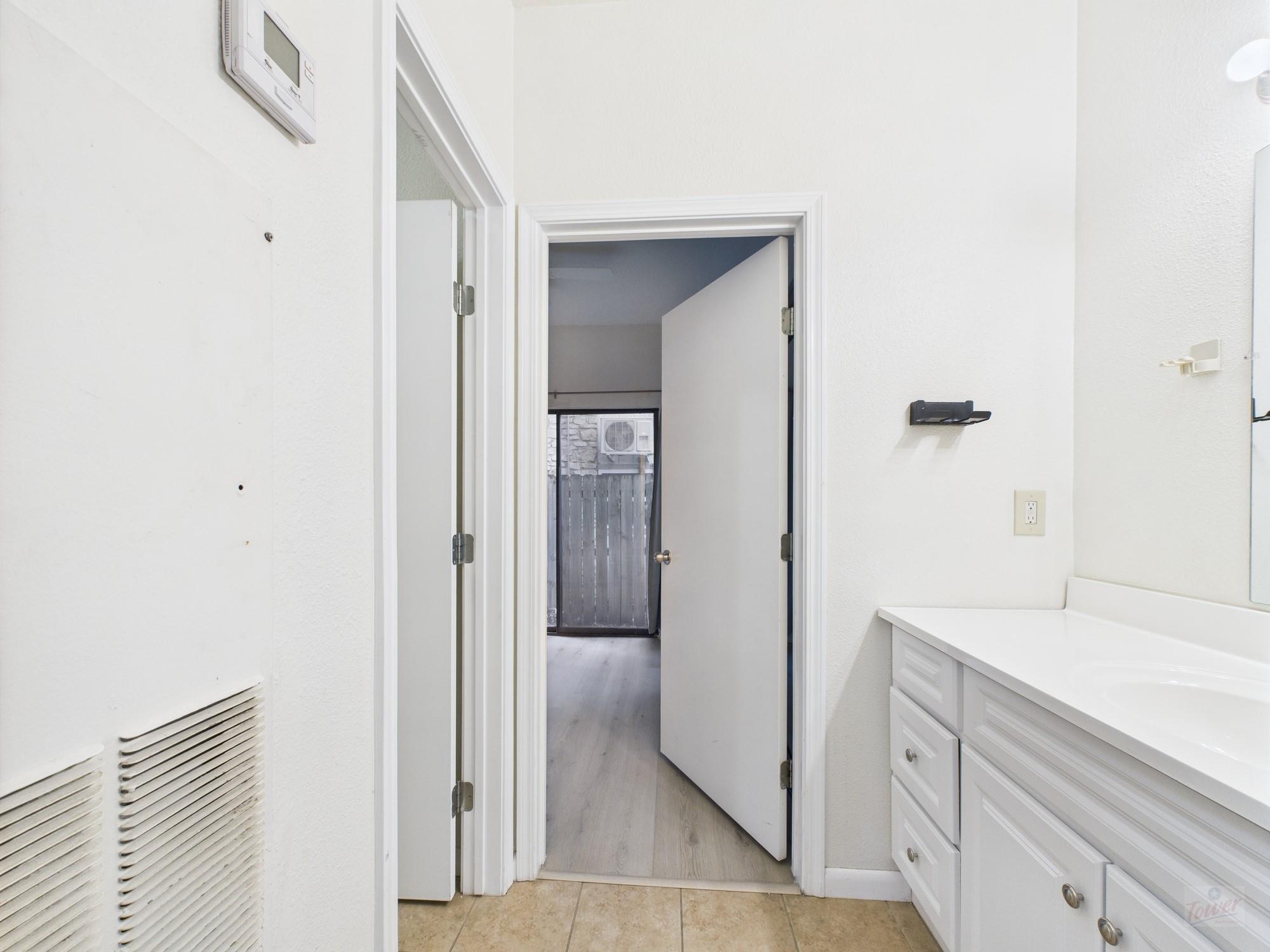 1905 San Gabriel St # 103, Austin, TX 78705