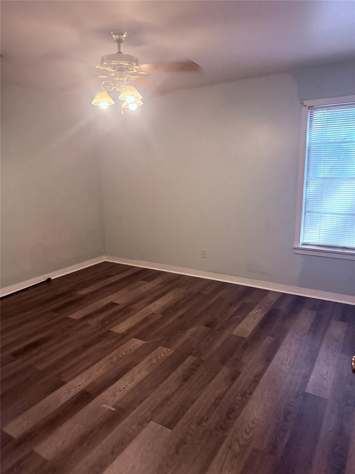 600 Wilkes St, Smithville, TX 78957