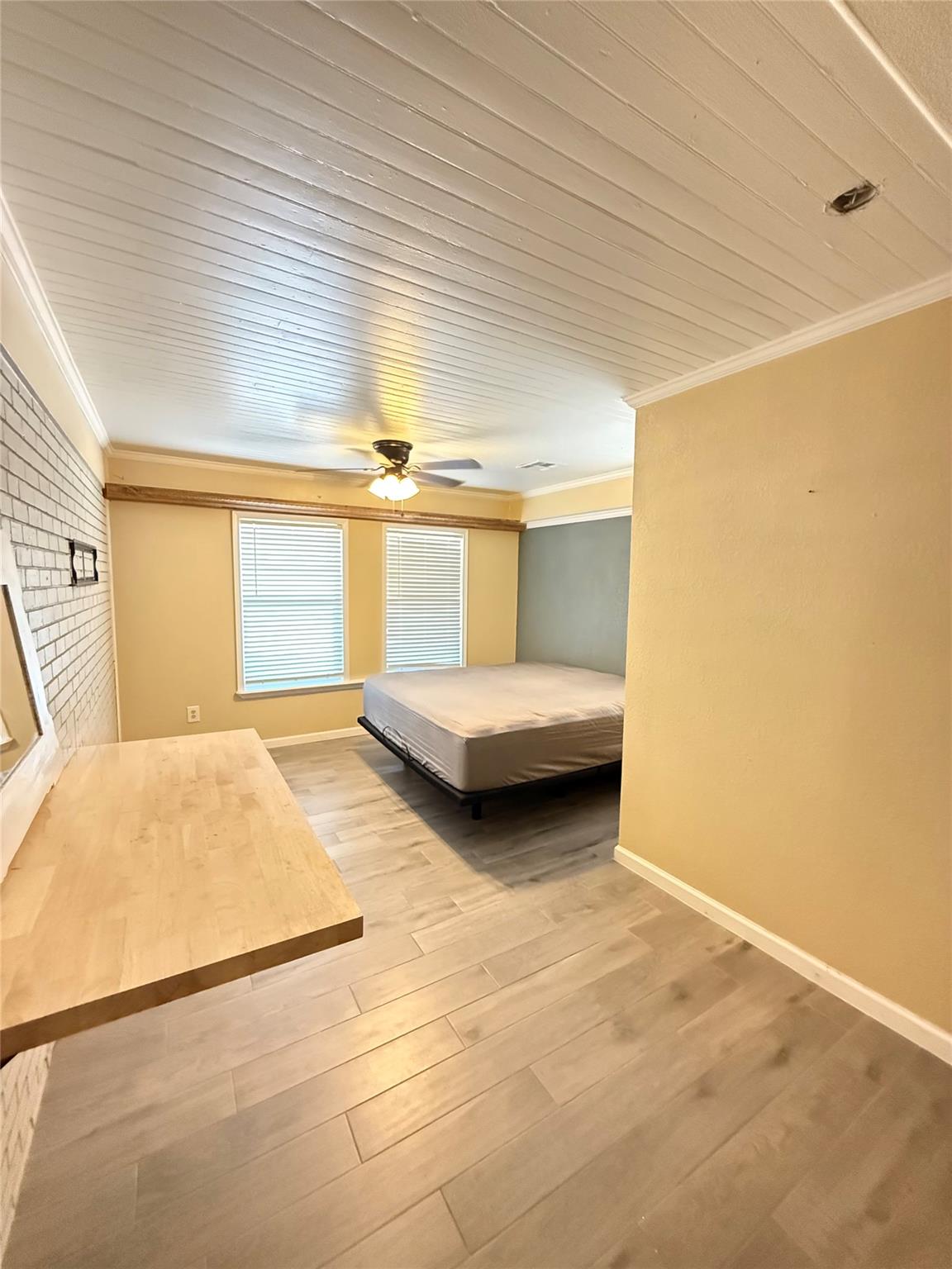 600 Wilkes St, Smithville, TX 78957