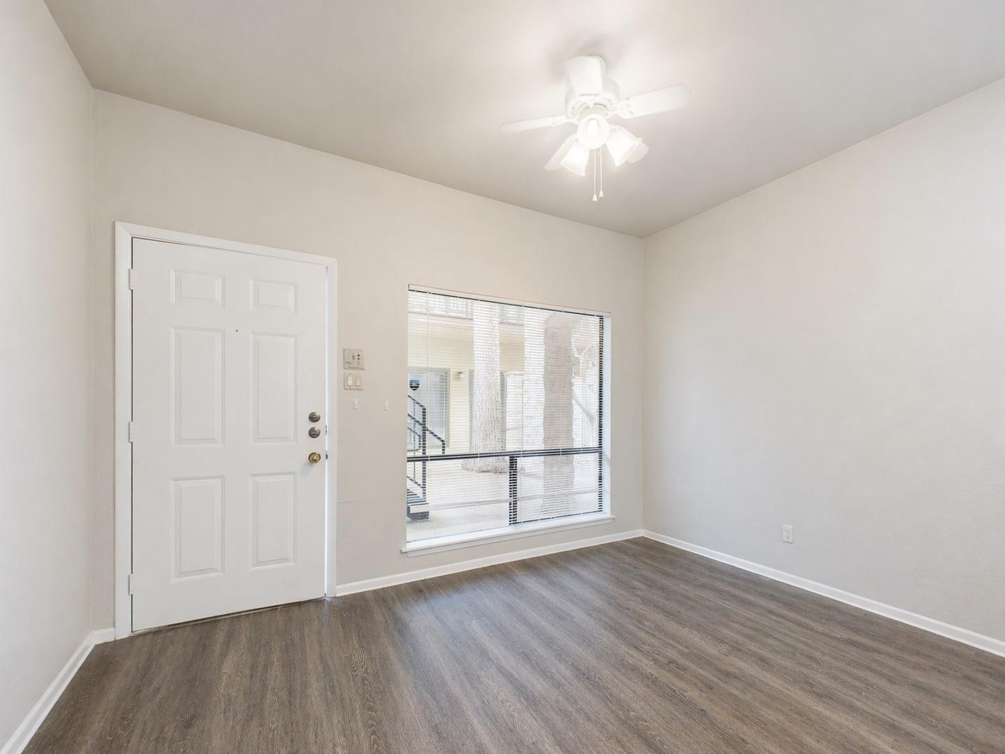 2815 Rio Grande St # 101, Austin, TX 78705