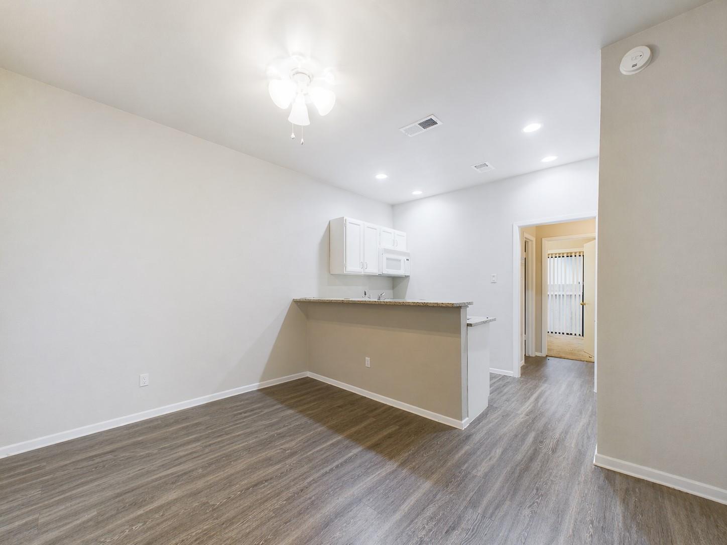 2815 Rio Grande St # 101, Austin, TX 78705