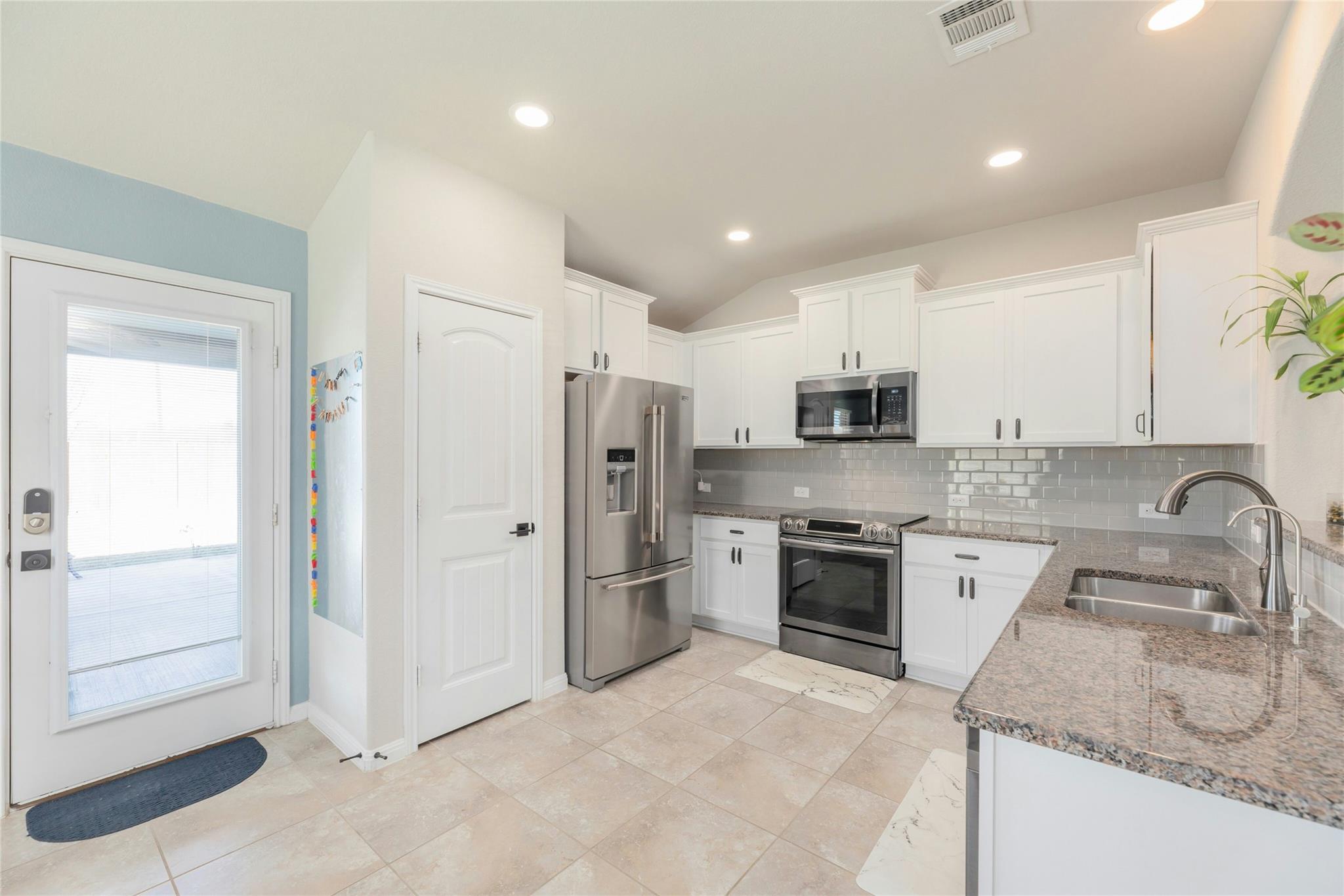 18324 Cuyahoga Dr, Pflugerville, TX 78660