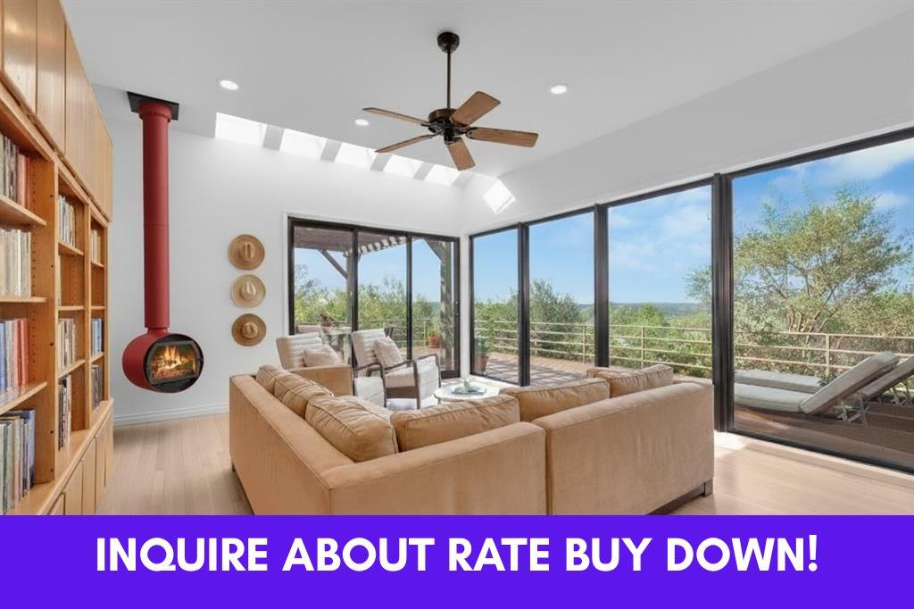 100 Derby Dr, Spicewood, TX 78669