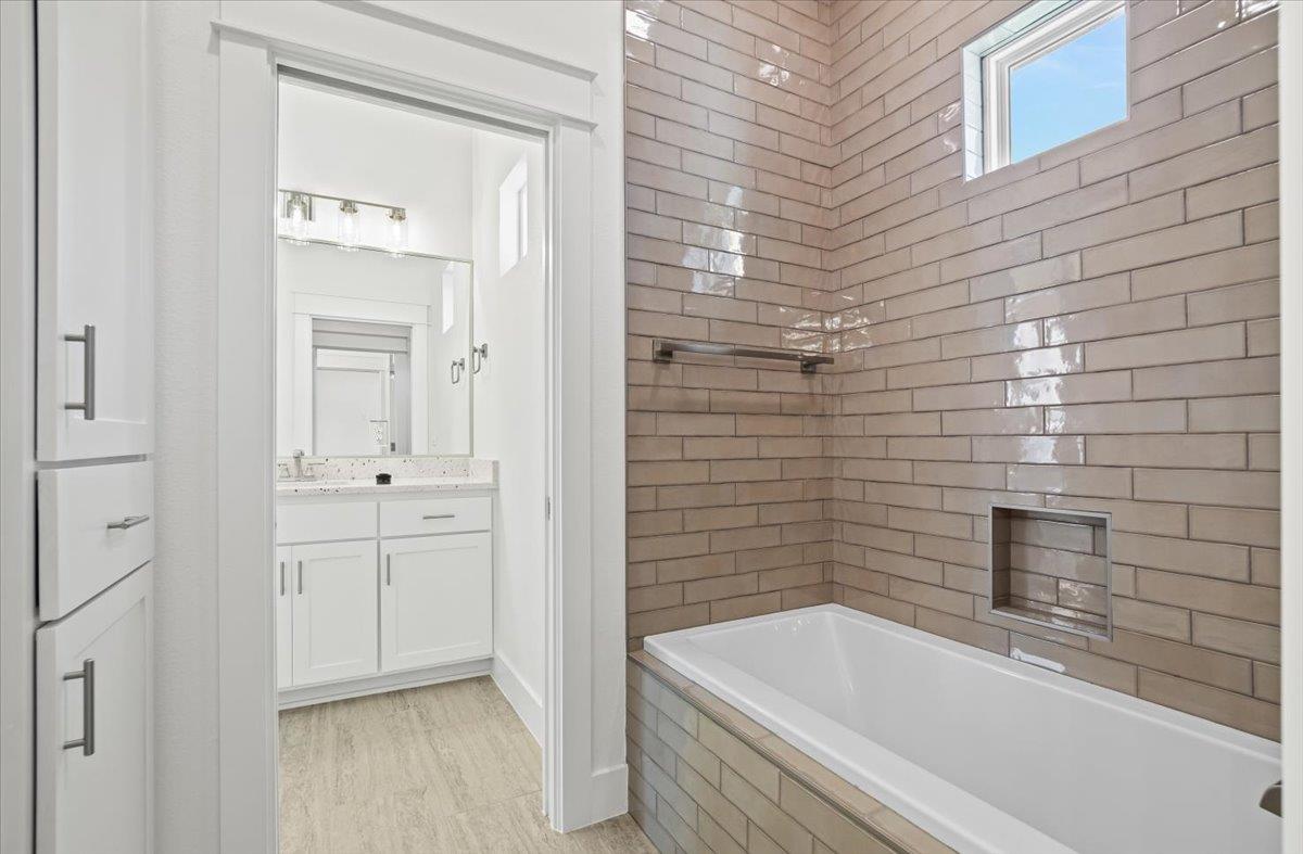 8439 Spring Creek Loop, Salado, TX 76571