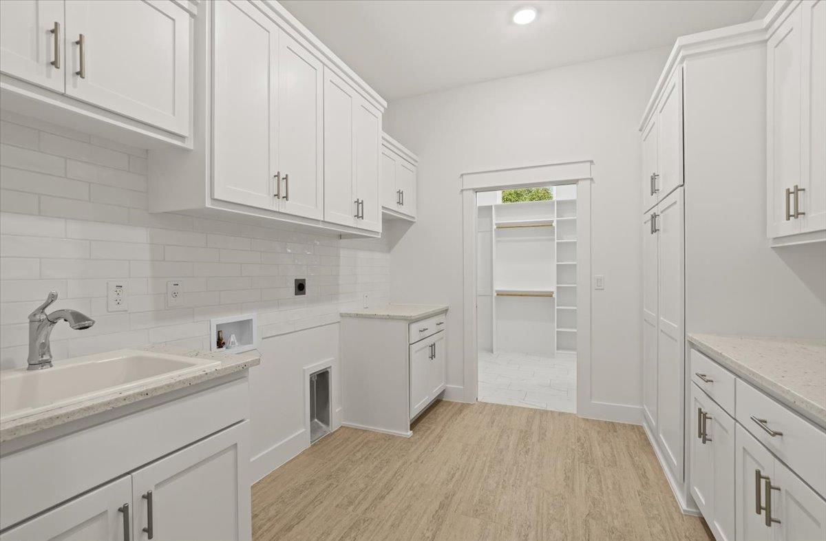 8439 Spring Creek Loop, Salado, TX 76571