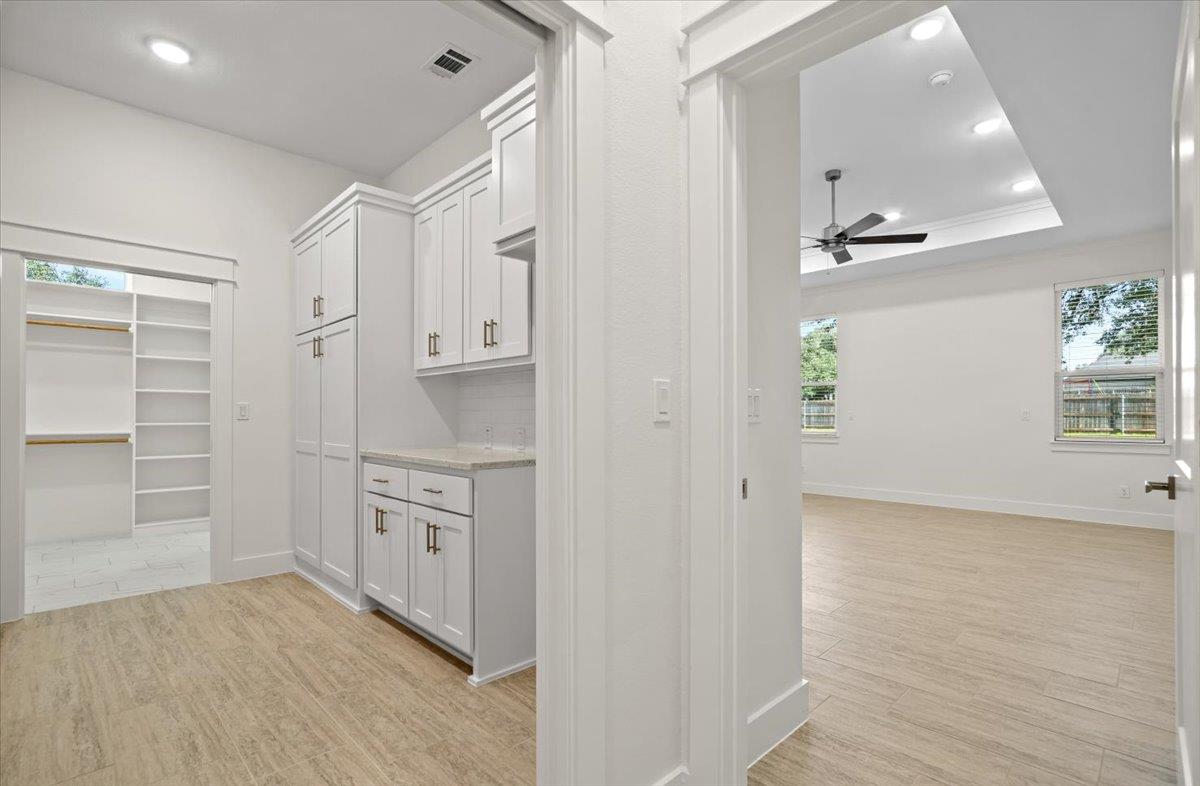 8439 Spring Creek Loop, Salado, TX 76571