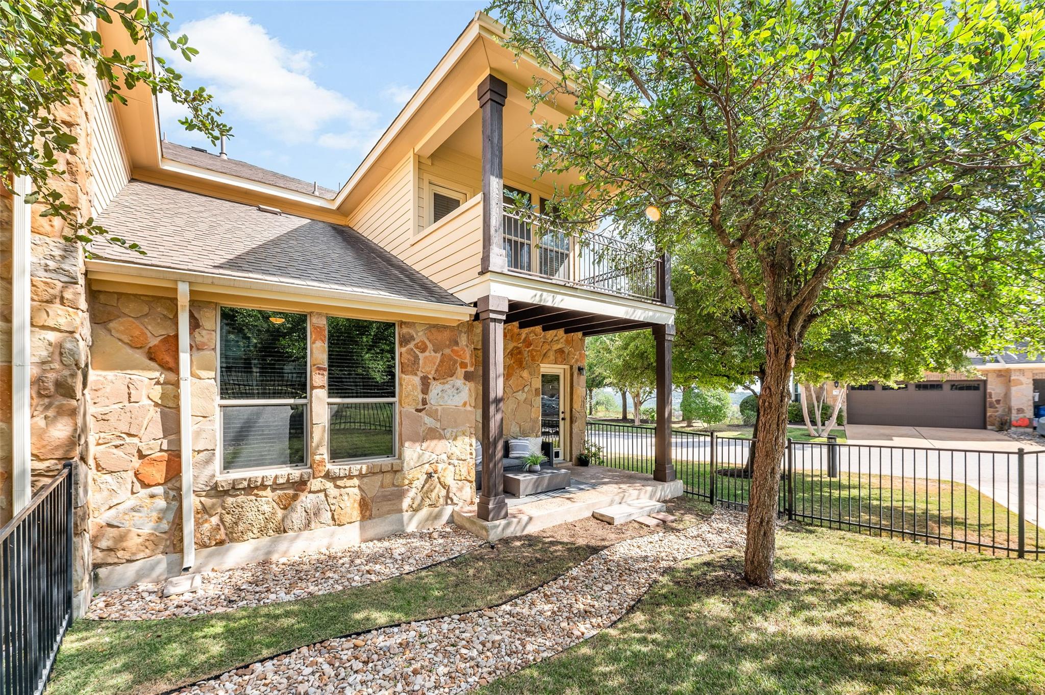9401 Solana Vista Loop # A, Austin, TX 78750