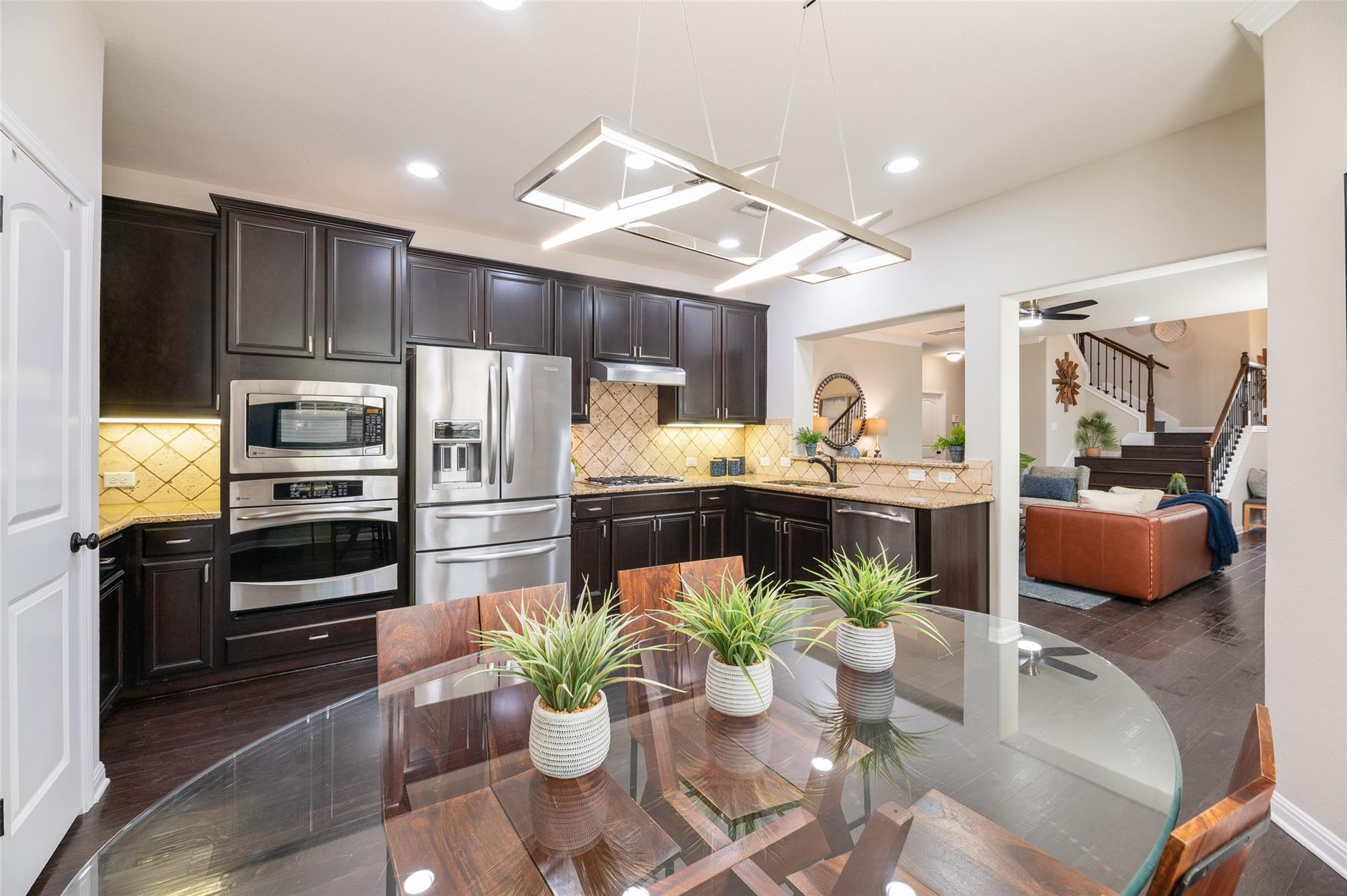 9401 Solana Vista Loop # A, Austin, TX 78750