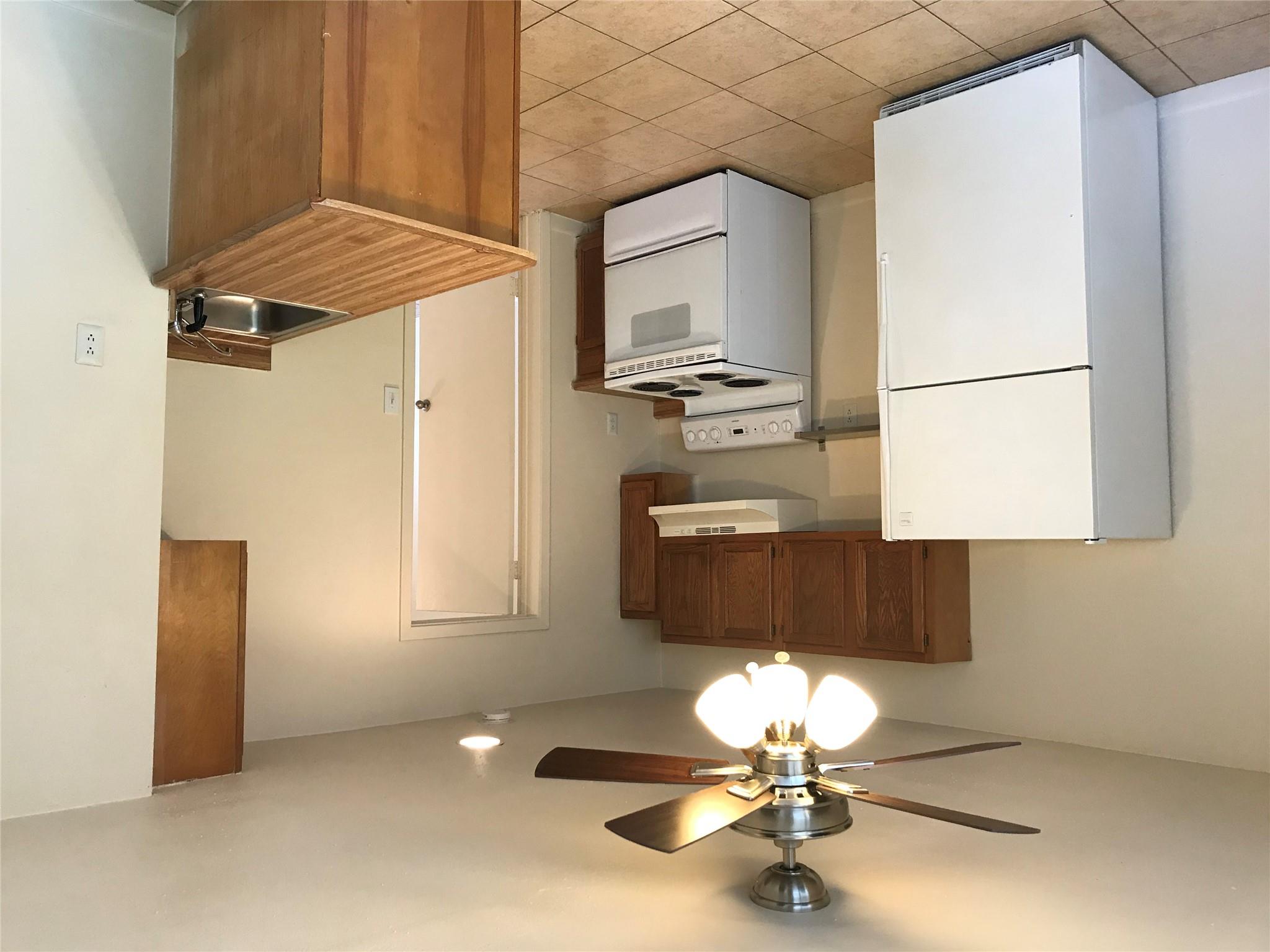 1102 W 22nd St # B, Austin, TX 78705