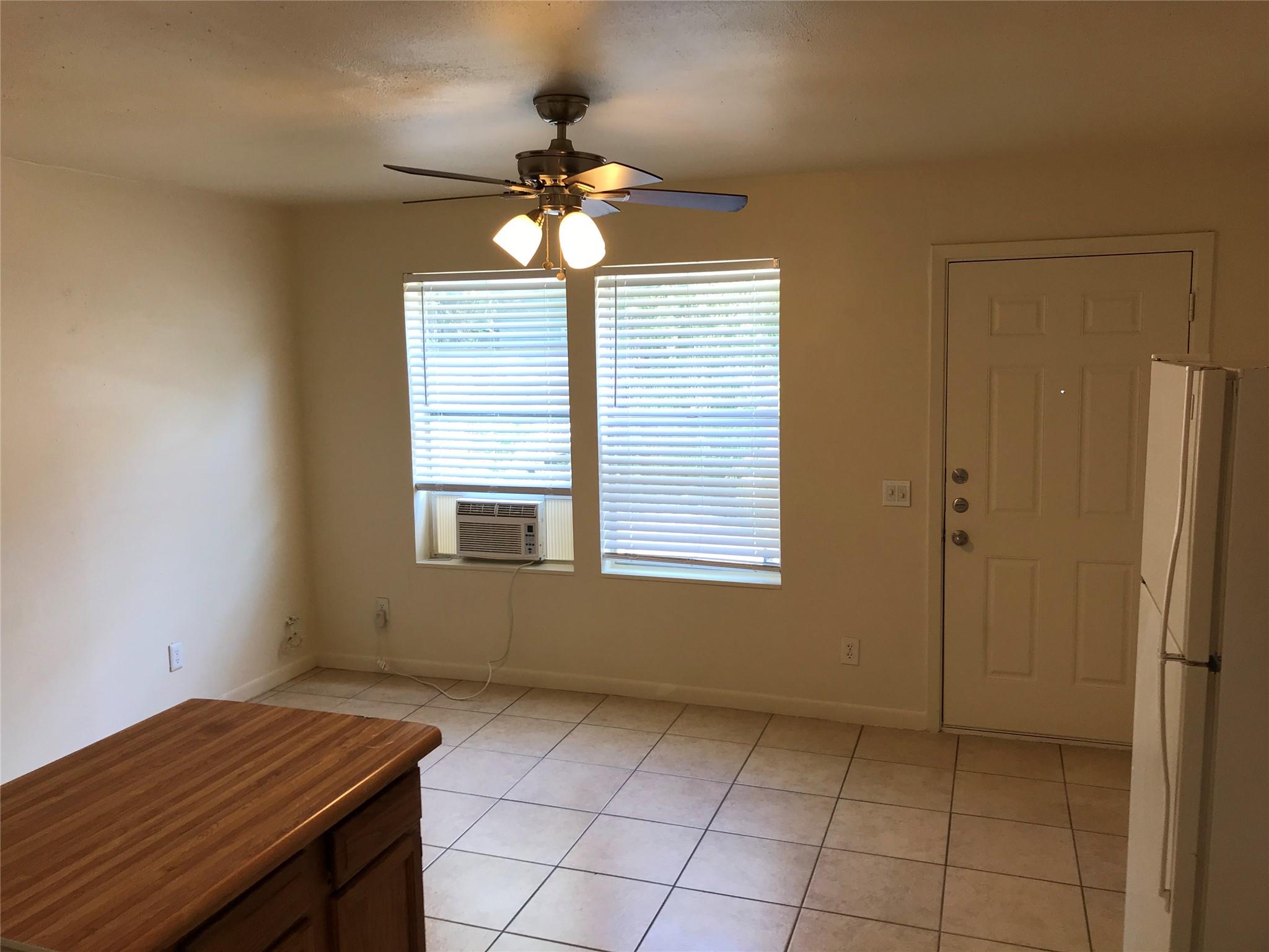 1102 W 22nd St # B, Austin, TX 78705