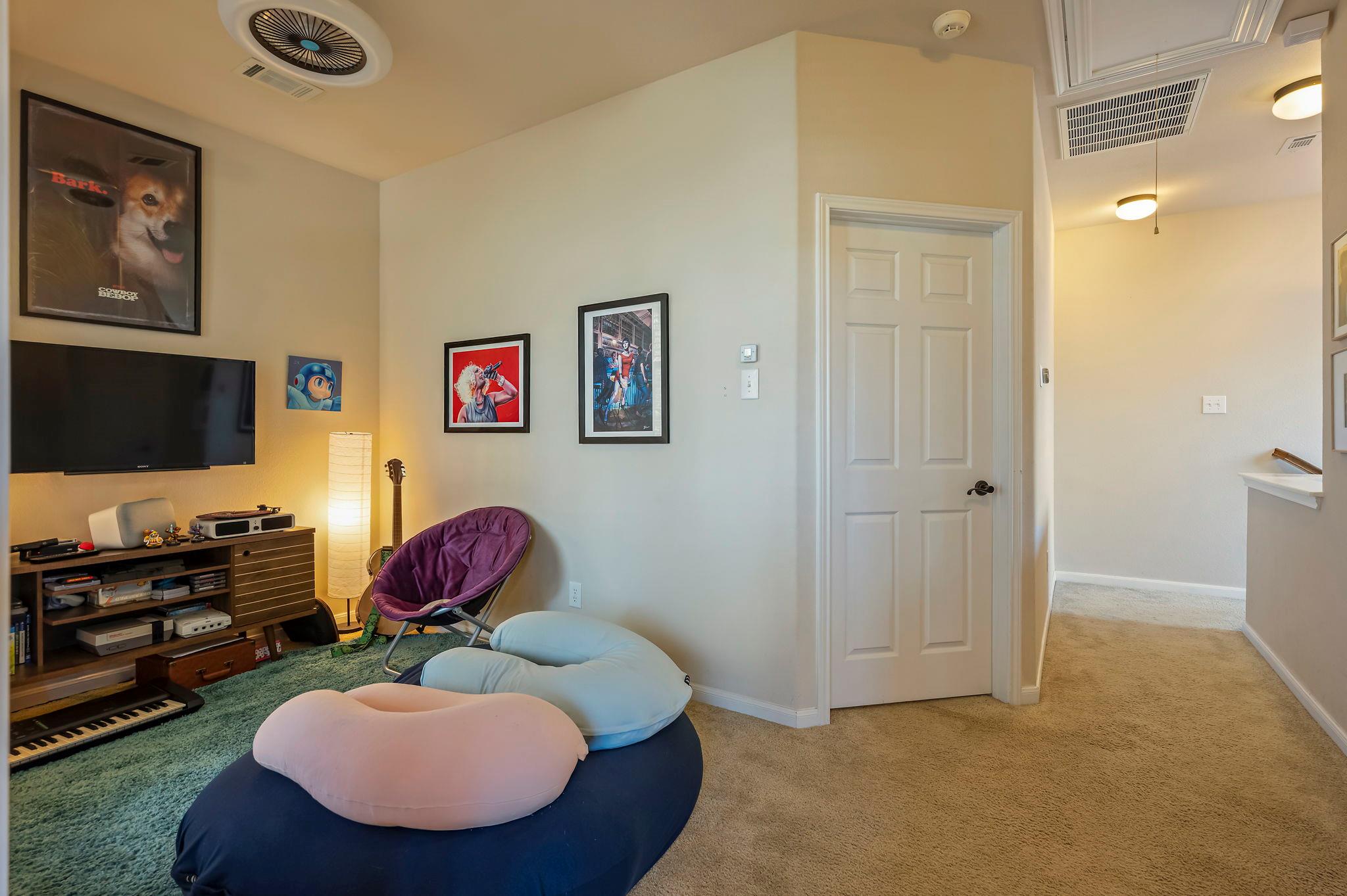 6717 Blarwood Dr, Austin, TX 78745