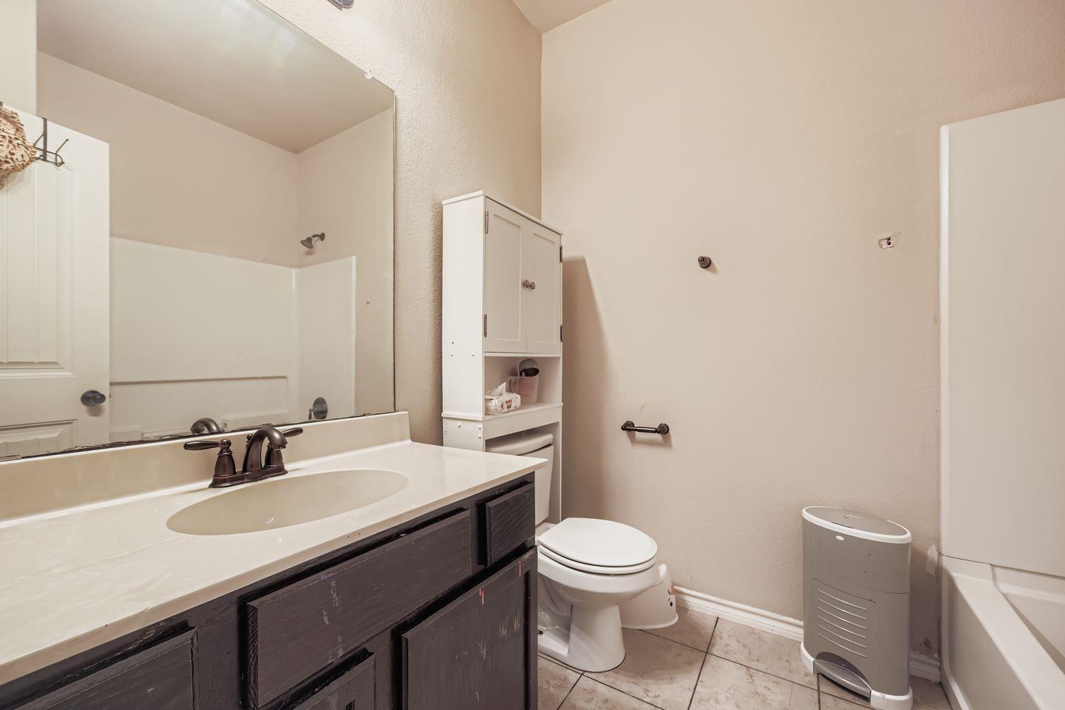 3000 Whisper Oaks Ln, Georgetown, TX 78628