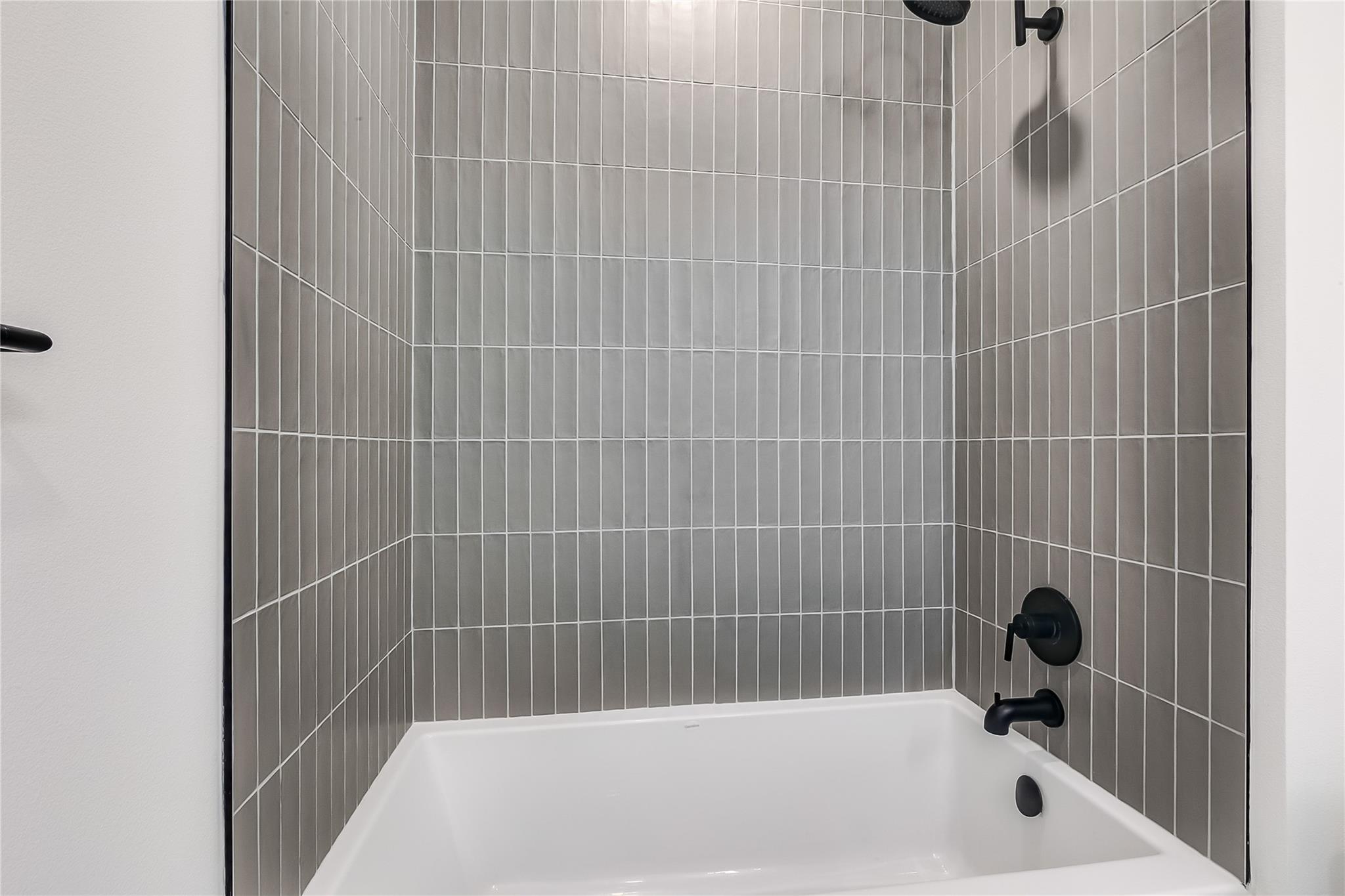 1701 Simond Ave # 310, Austin, TX 78723