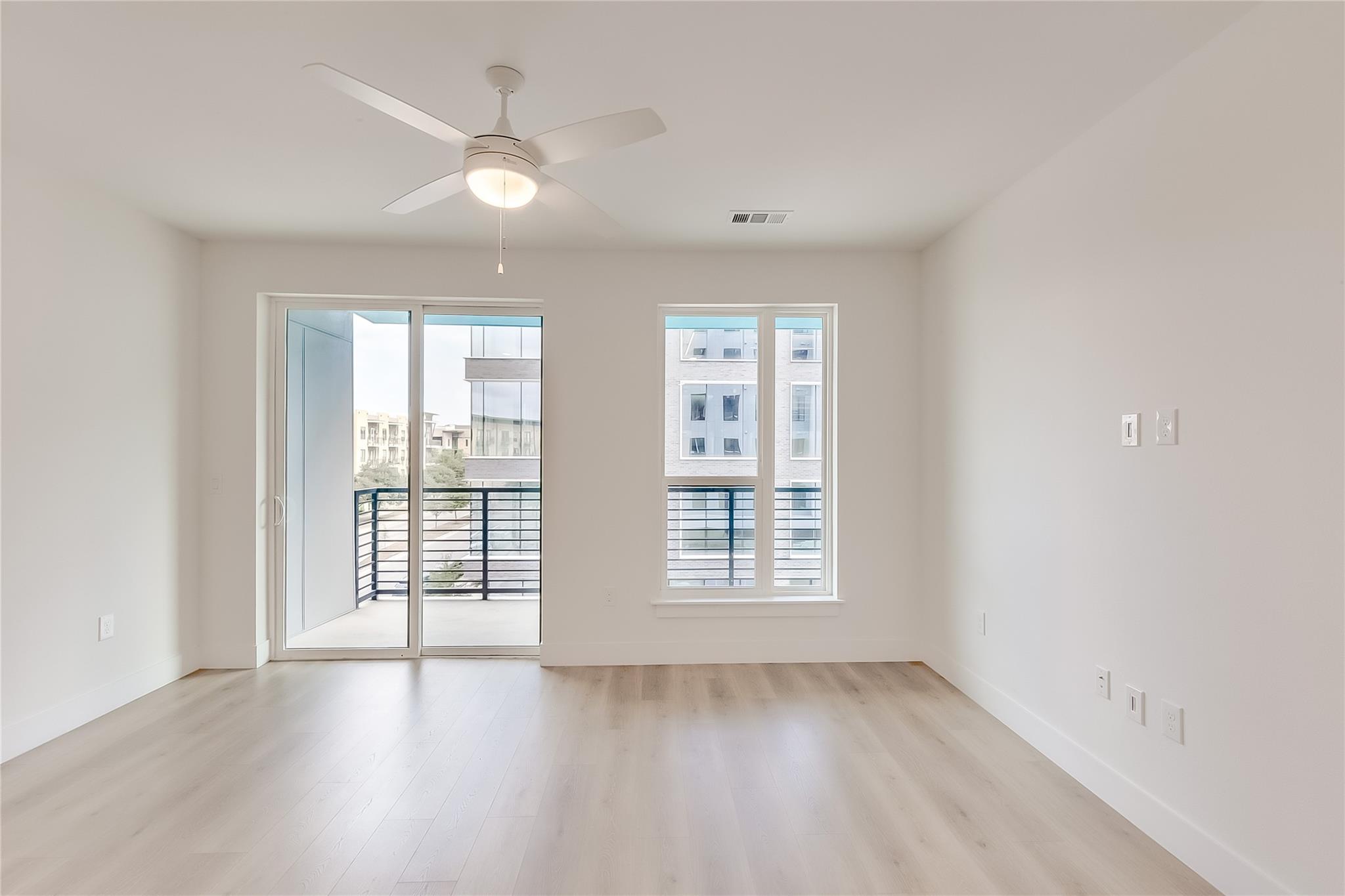 1701 Simond Ave # 310, Austin, TX 78723