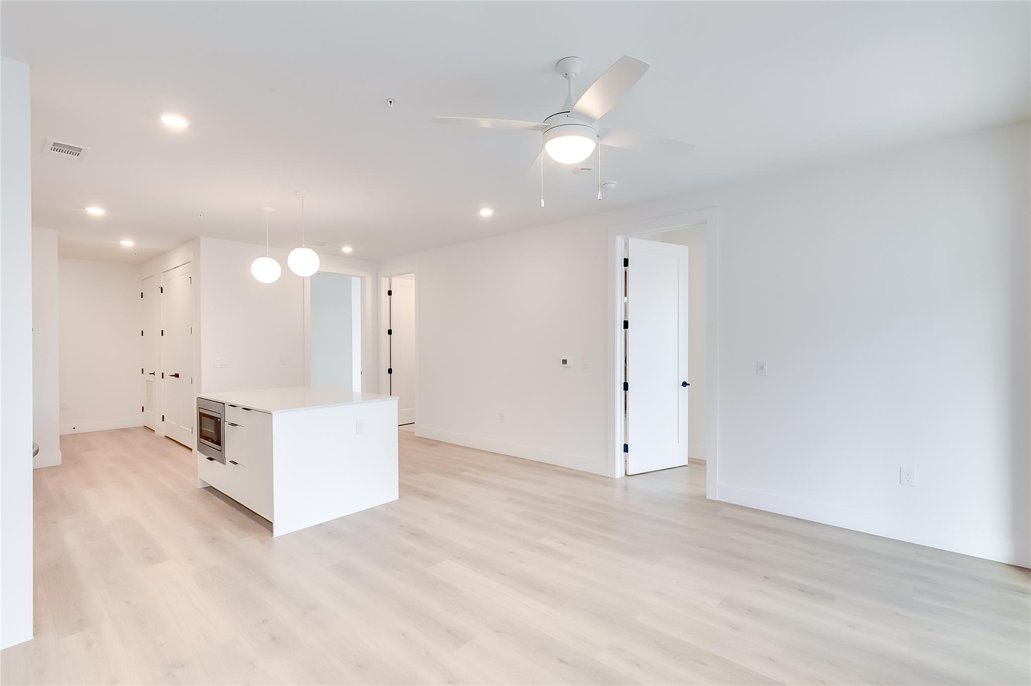 1701 Simond Ave # 310, Austin, TX 78723