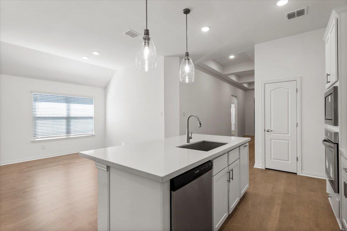 1425 Cole Estates Dr, Georgetown, TX 78628