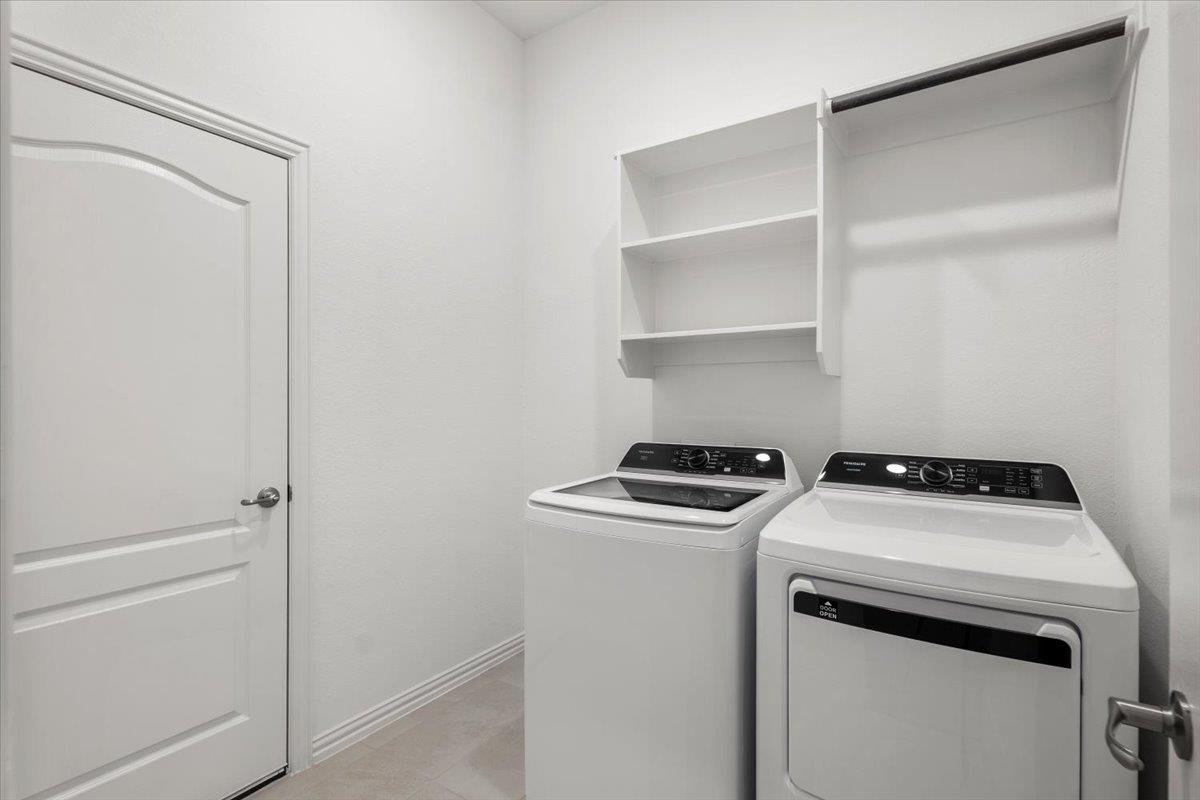 1425 Cole Estates Dr, Georgetown, TX 78628