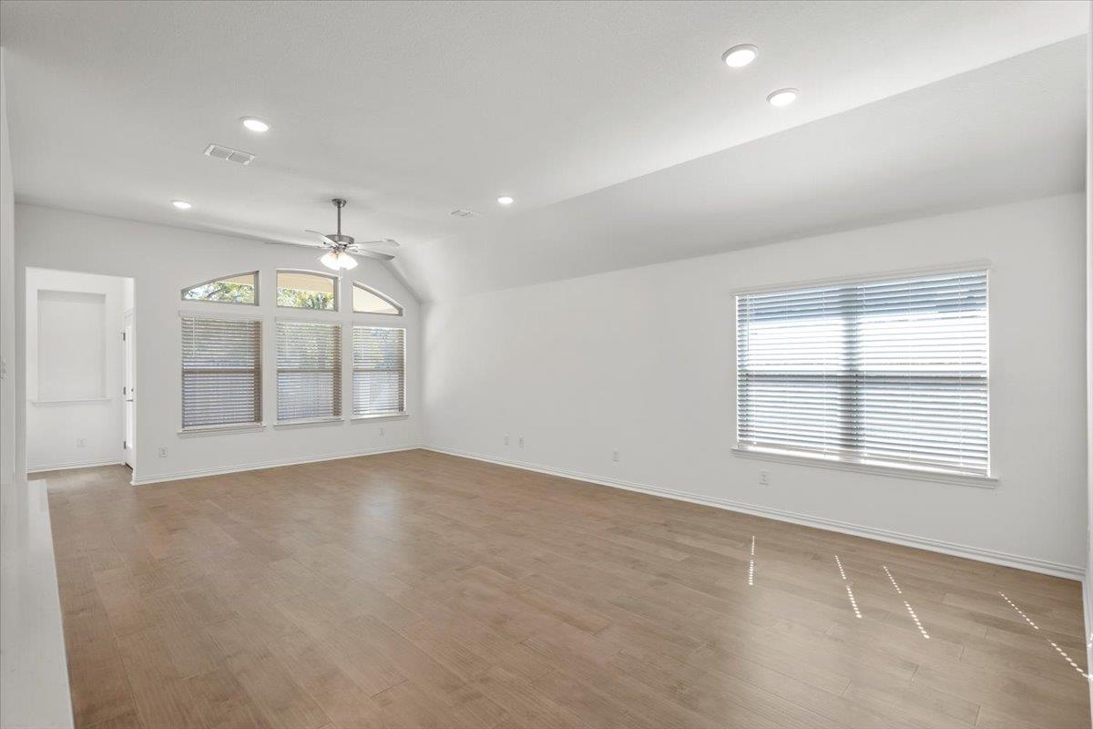 1425 Cole Estates Dr, Georgetown, TX 78628