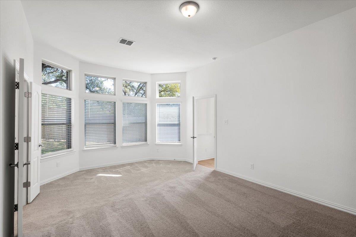 1425 Cole Estates Dr, Georgetown, TX 78628