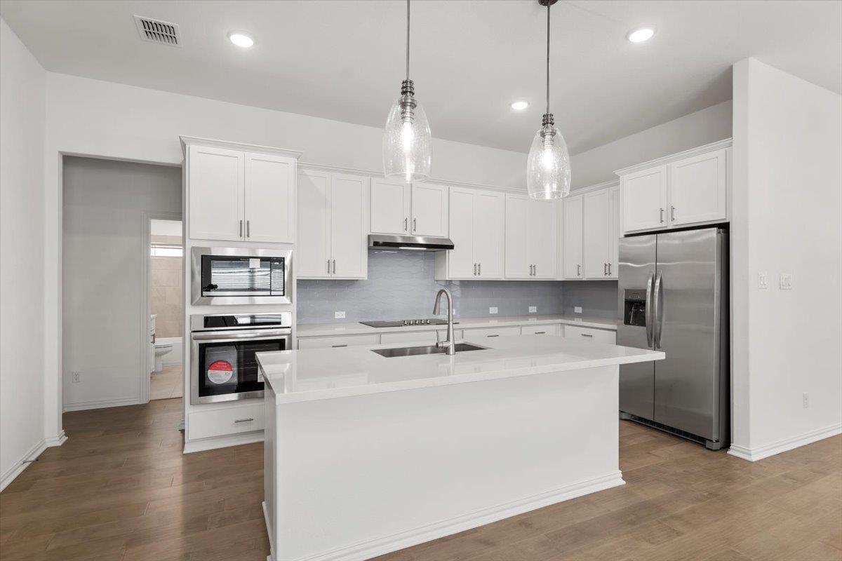 1425 Cole Estates Dr, Georgetown, TX 78628