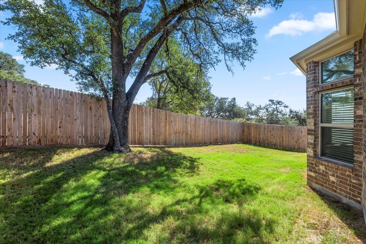 1425 Cole Estates Dr, Georgetown, TX 78628