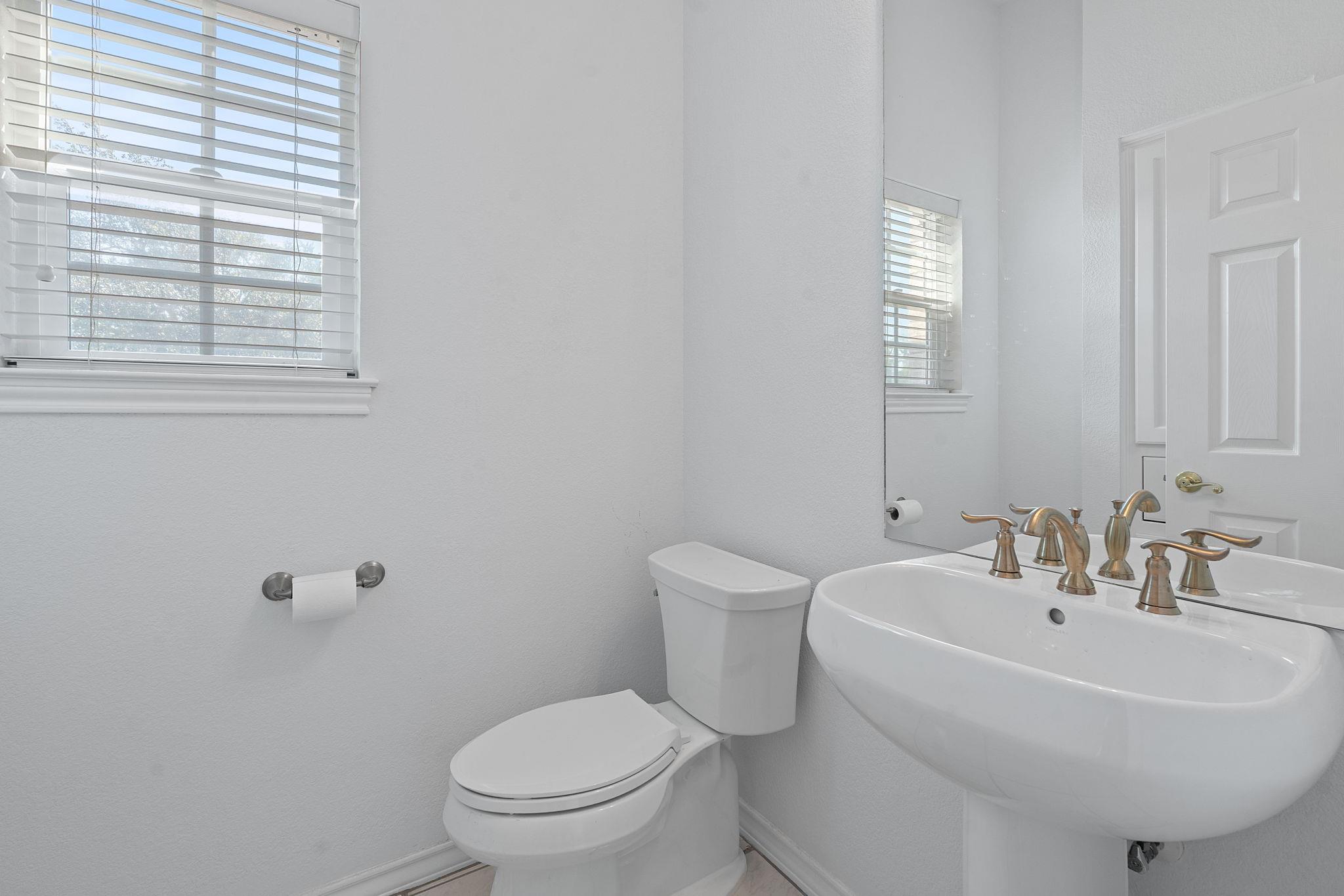 700 Barrett Ln, Austin, TX 78733